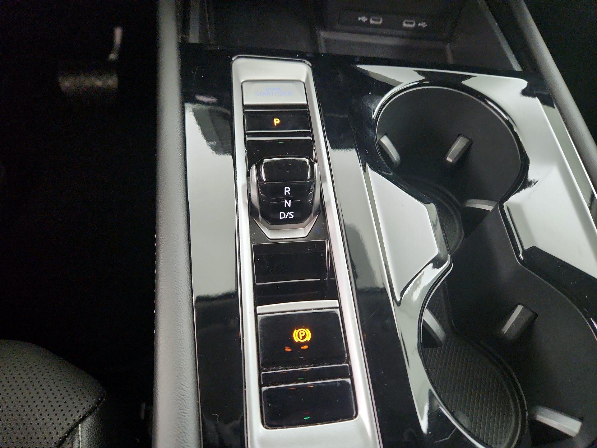 Thumbnail: 2024 Volkswagen Atlas - 17