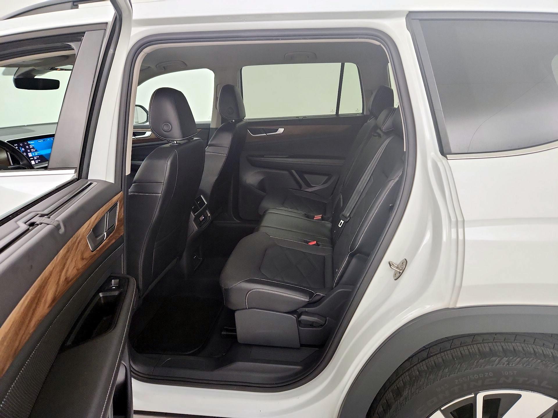 Thumbnail: 2024 Volkswagen Atlas - 19