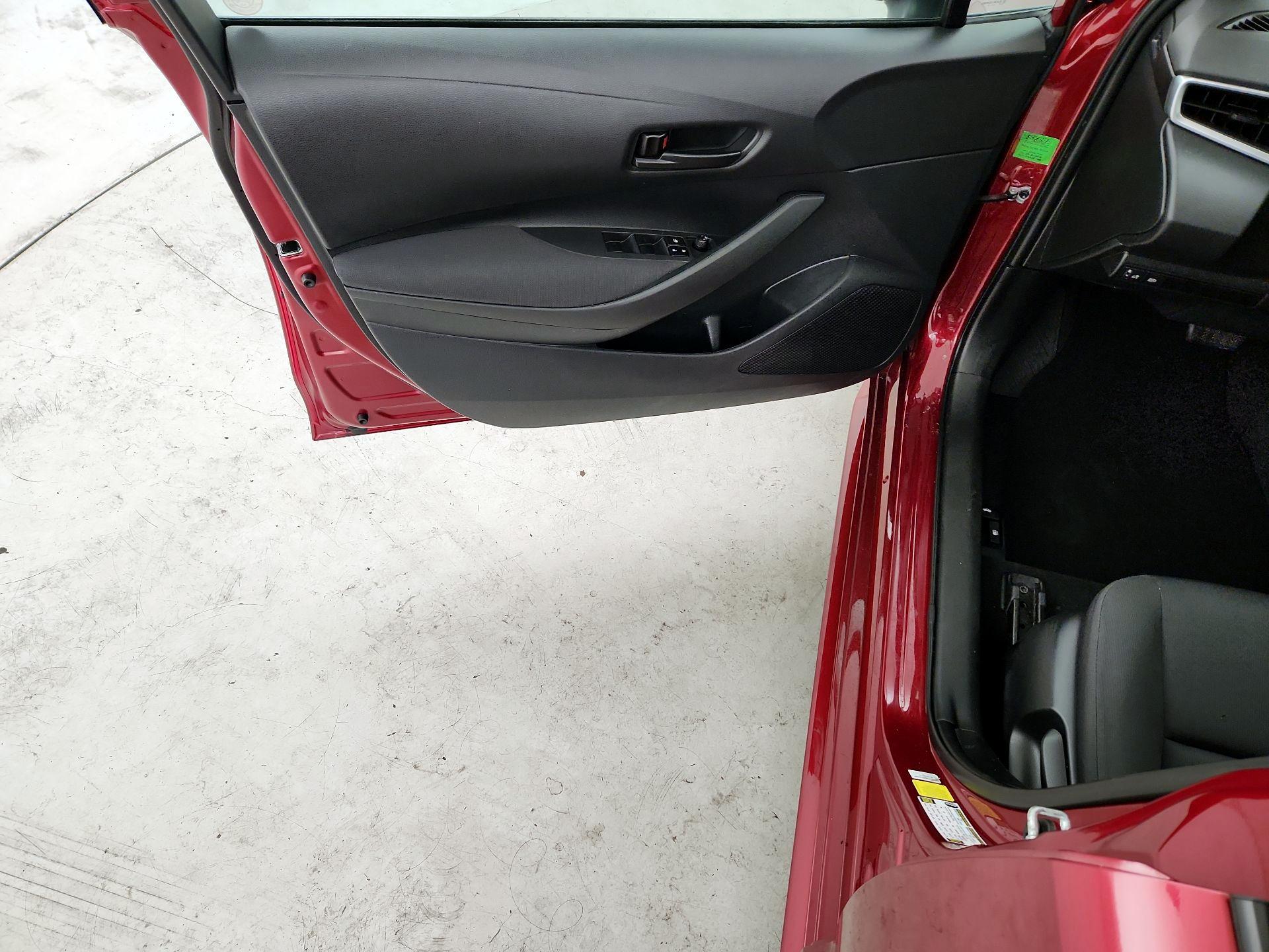 Thumbnail: 2024 Toyota Corolla - 10