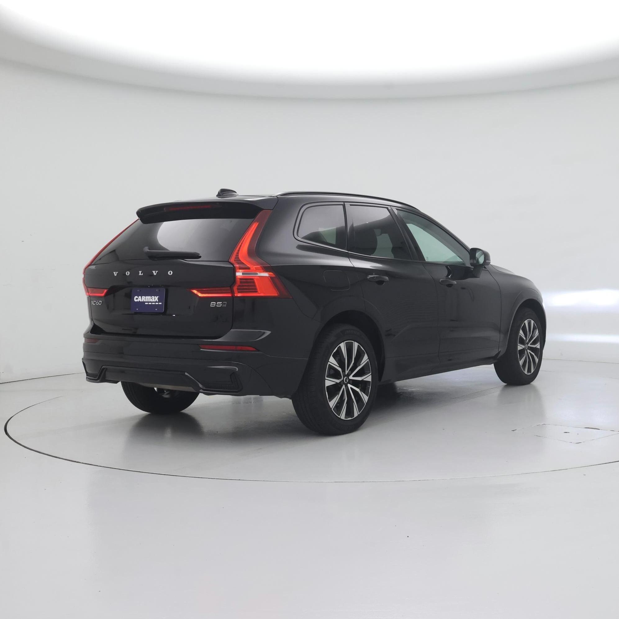 Thumbnail: 2024 Volvo XC60 - 8
