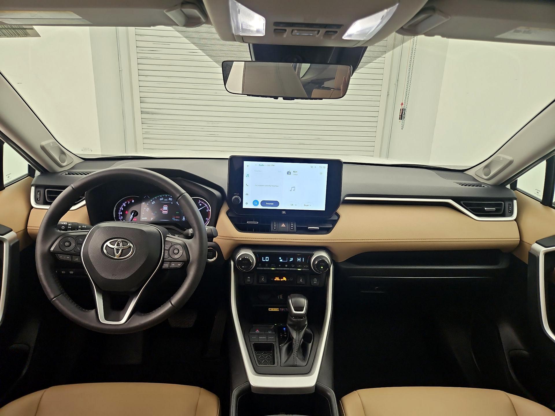 Thumbnail: 2024 Toyota RAV4 - 9