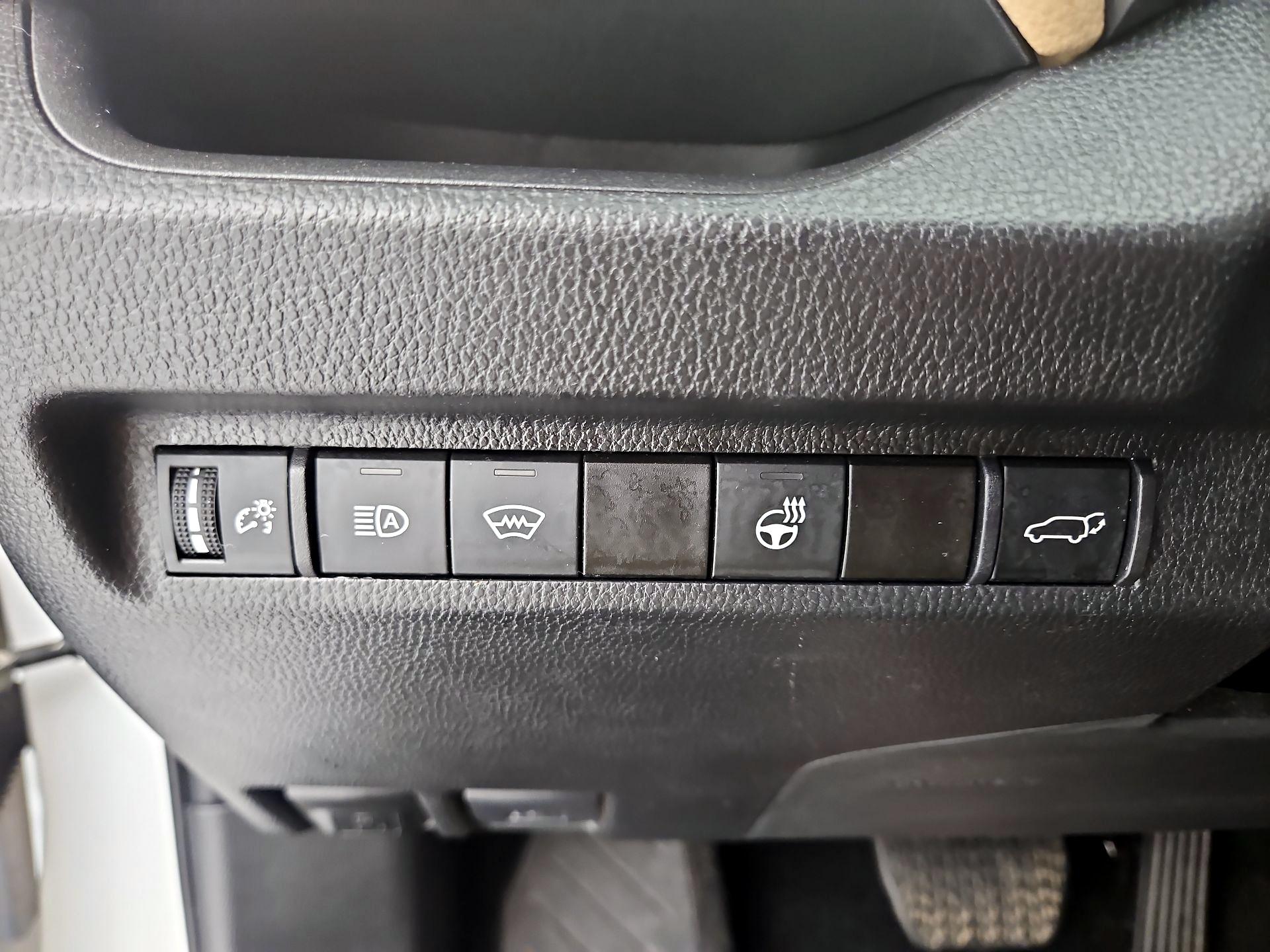 Thumbnail: 2024 Toyota RAV4 - 13