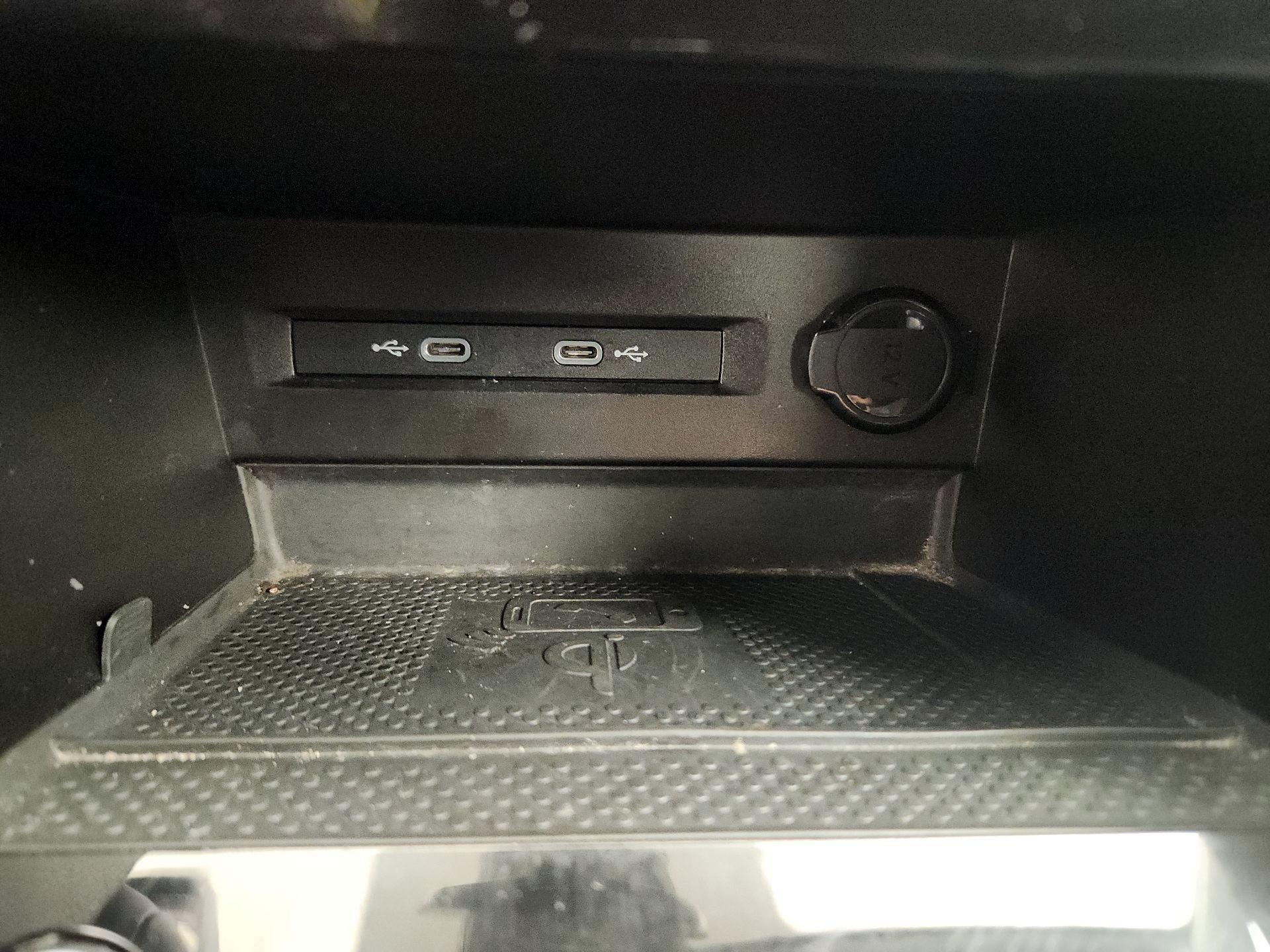 Thumbnail: 2023 Volkswagen Taos - 18