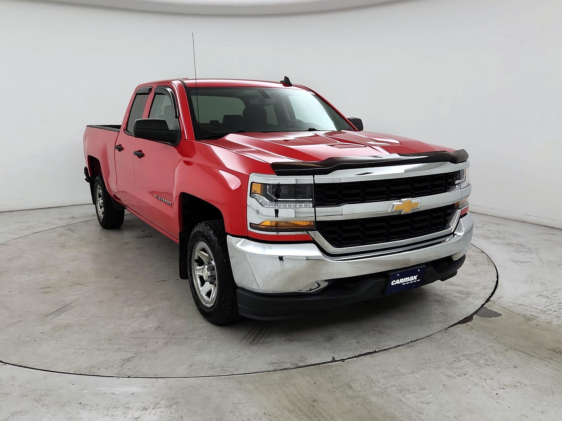 Thumbnail: 2017 Chevrolet Silverado 1500 - 1