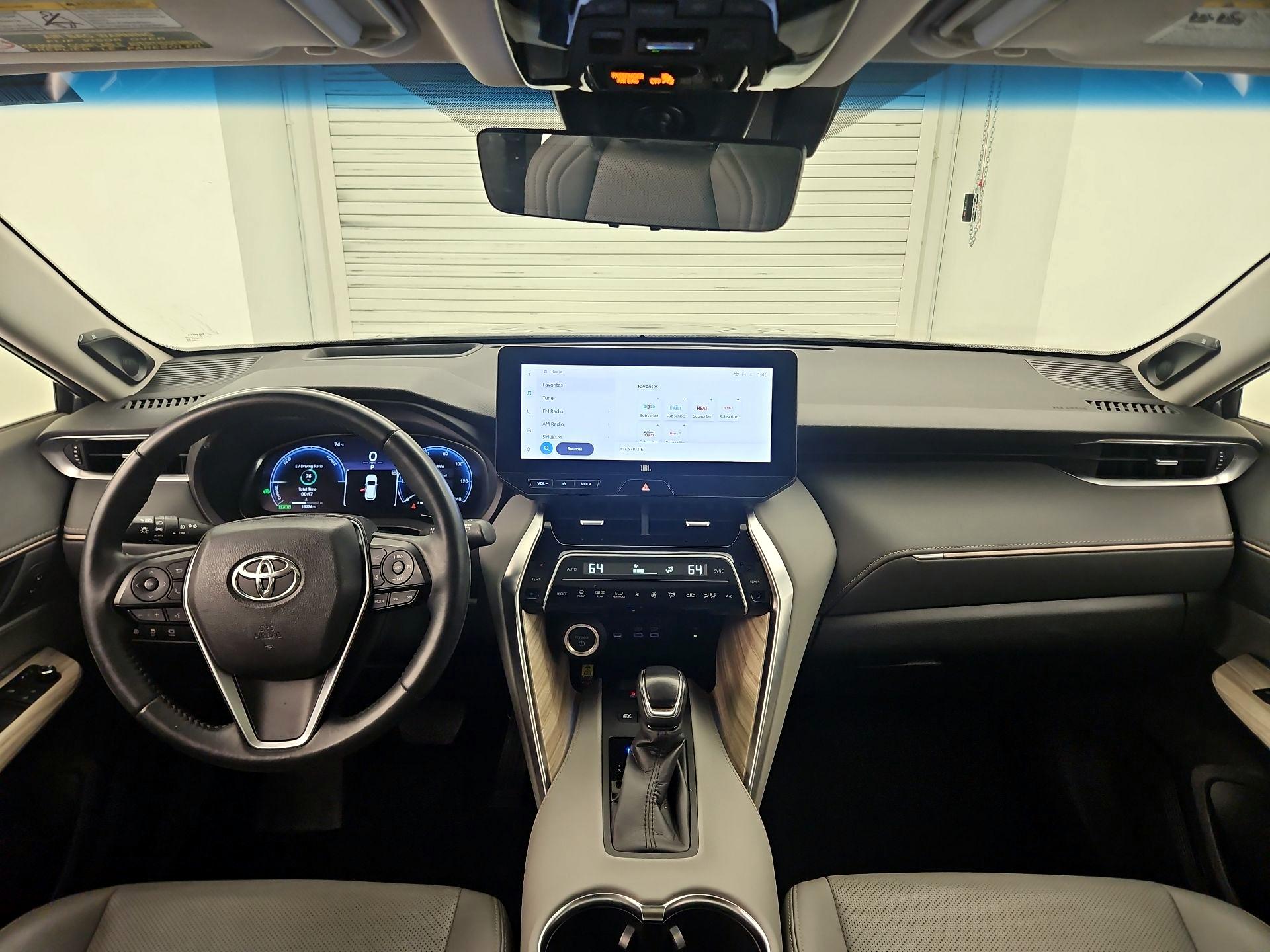 Thumbnail: 2024 Toyota Venza - 9