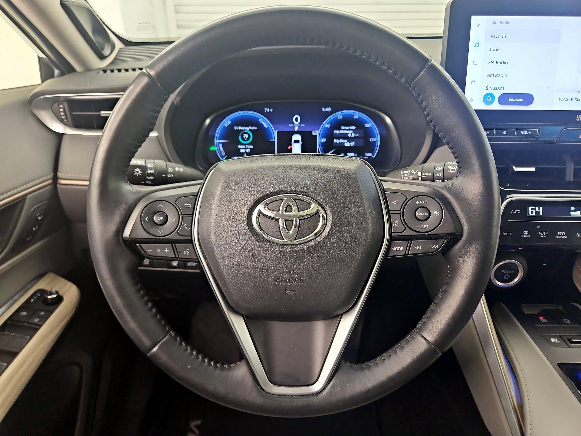 Thumbnail: 2024 Toyota Venza - 10