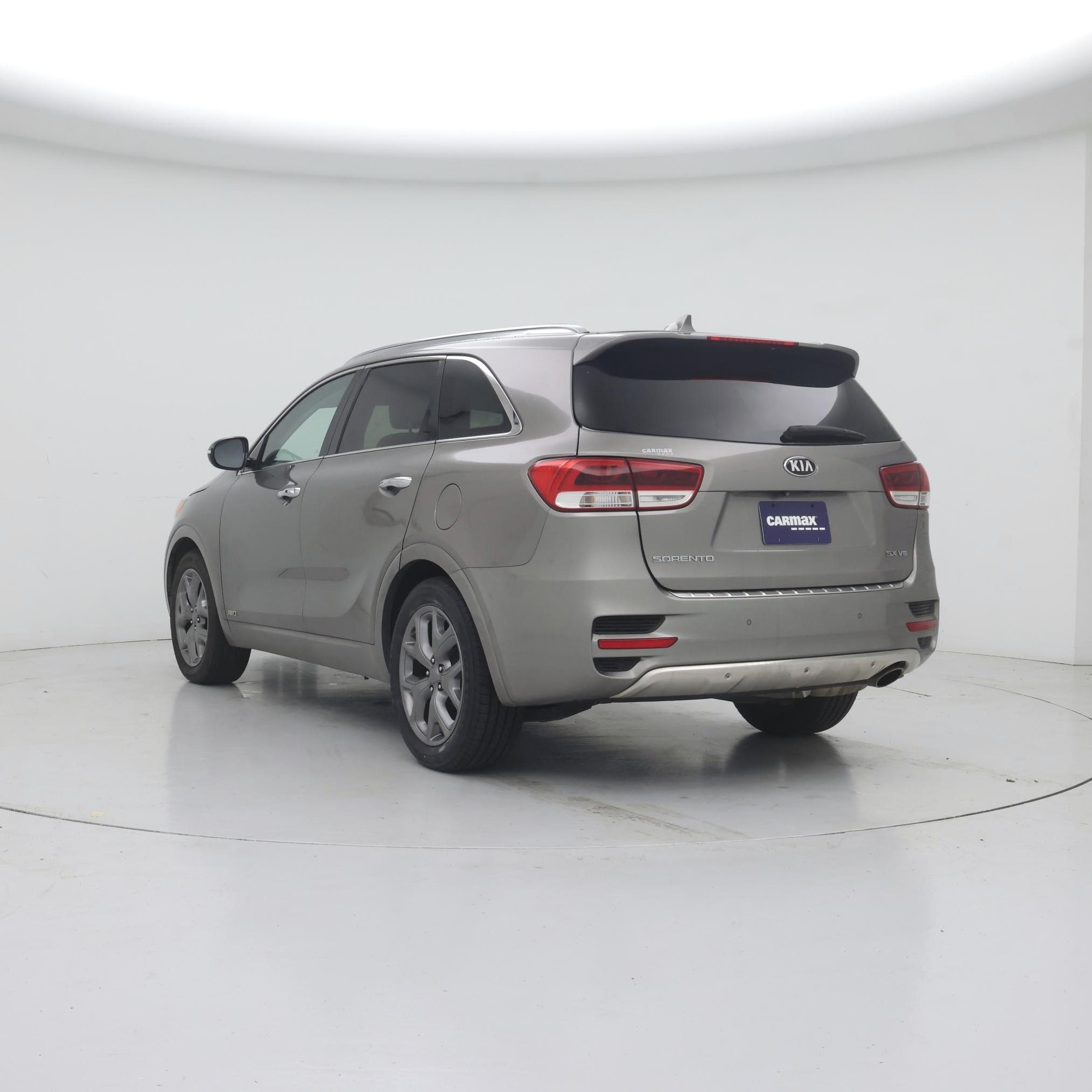 Thumbnail: 2017 Kia Sorento - 2