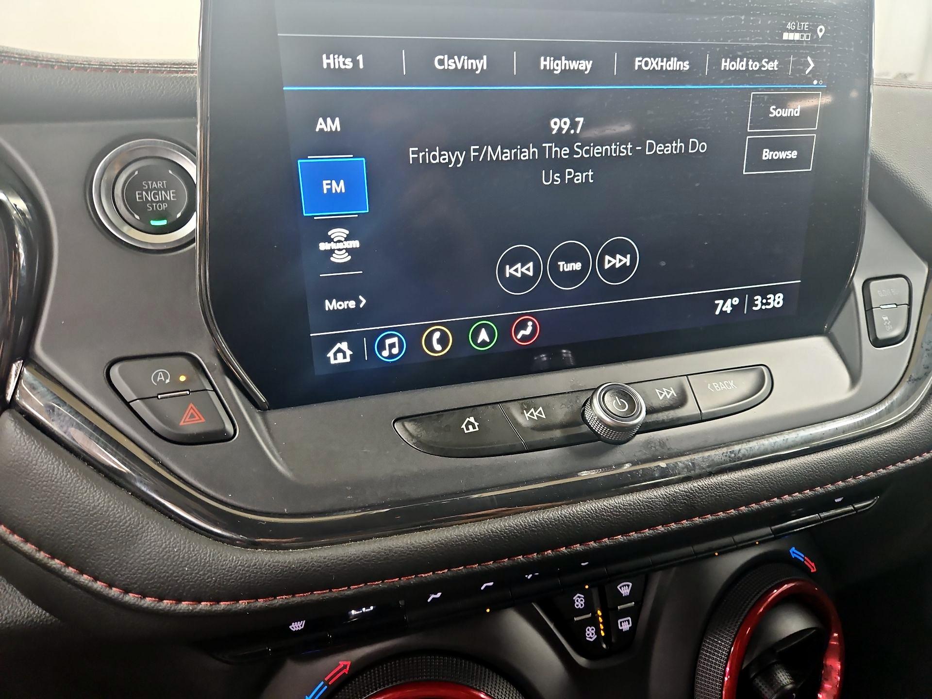 Thumbnail: 2025 Chevrolet Blazer - 16