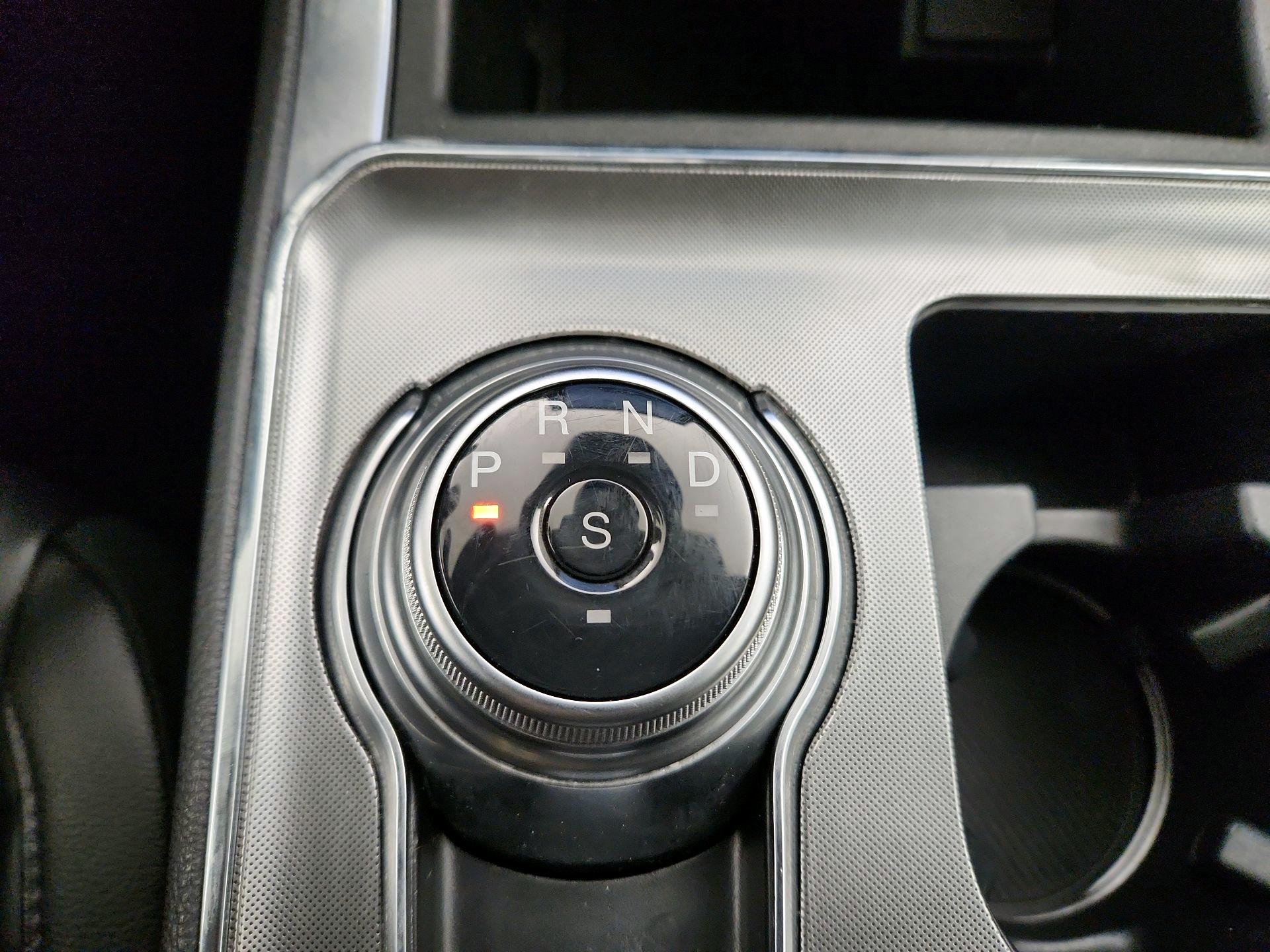 Thumbnail: 2024 Ford Edge - 17