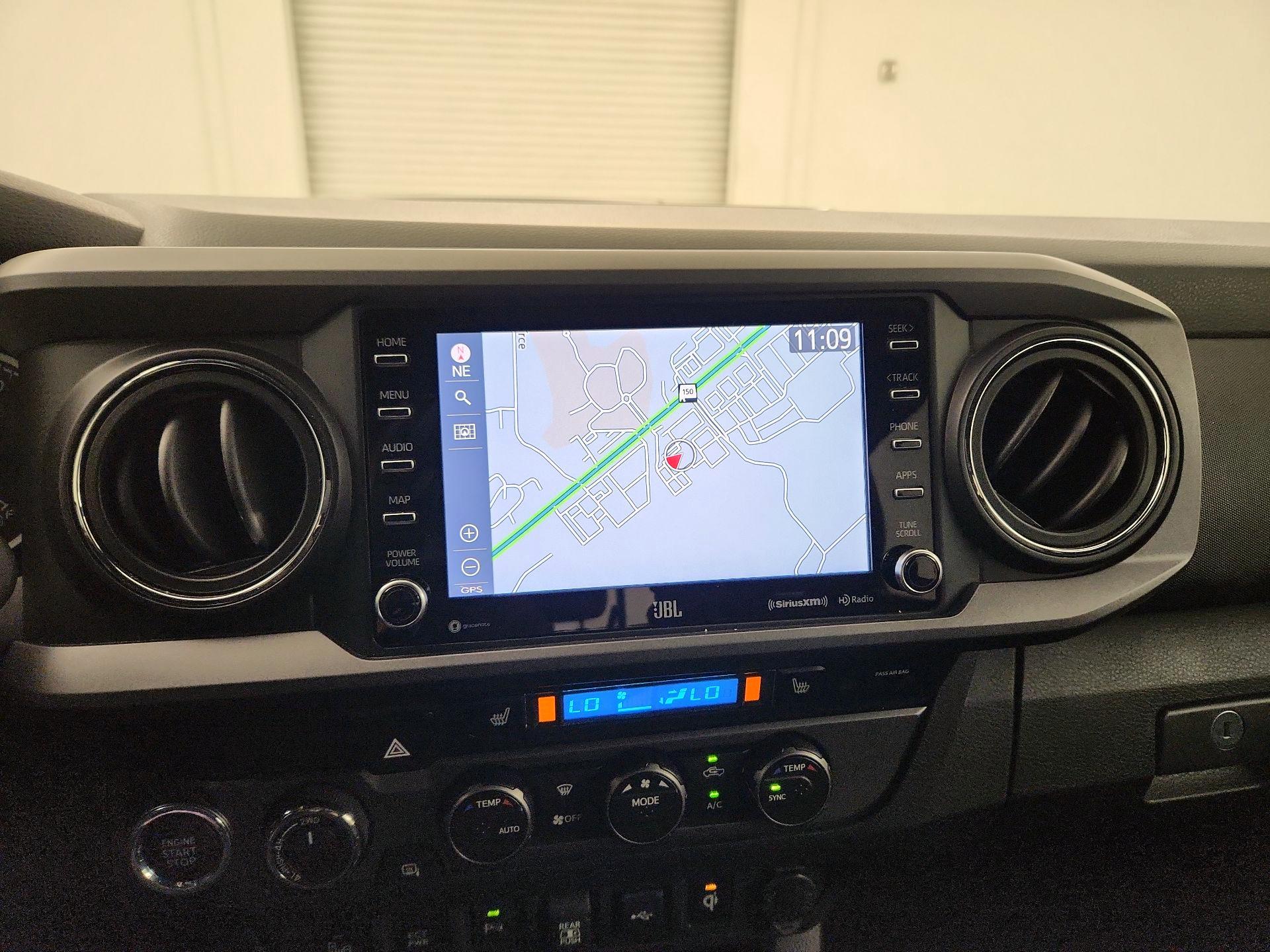 Thumbnail: 2020 Toyota Tacoma - 12