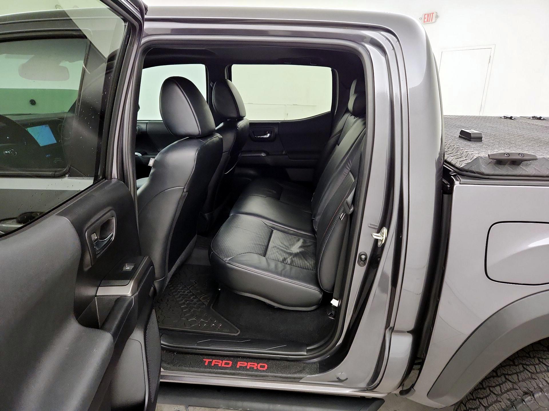 Thumbnail: 2020 Toyota Tacoma - 19