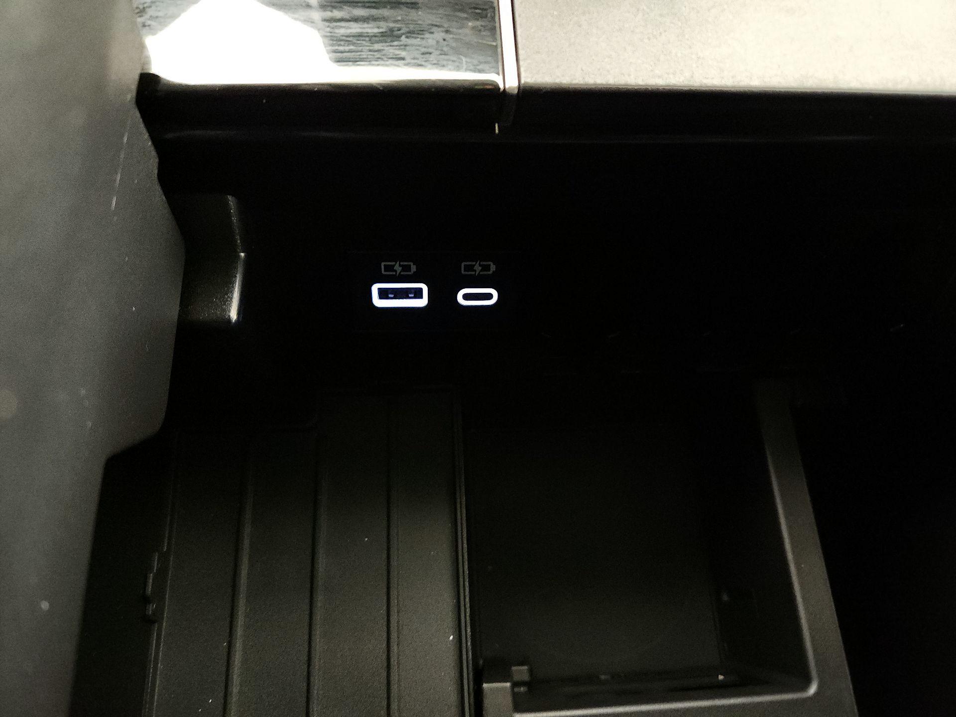 Thumbnail: 2026 Toyota Tundra - 16