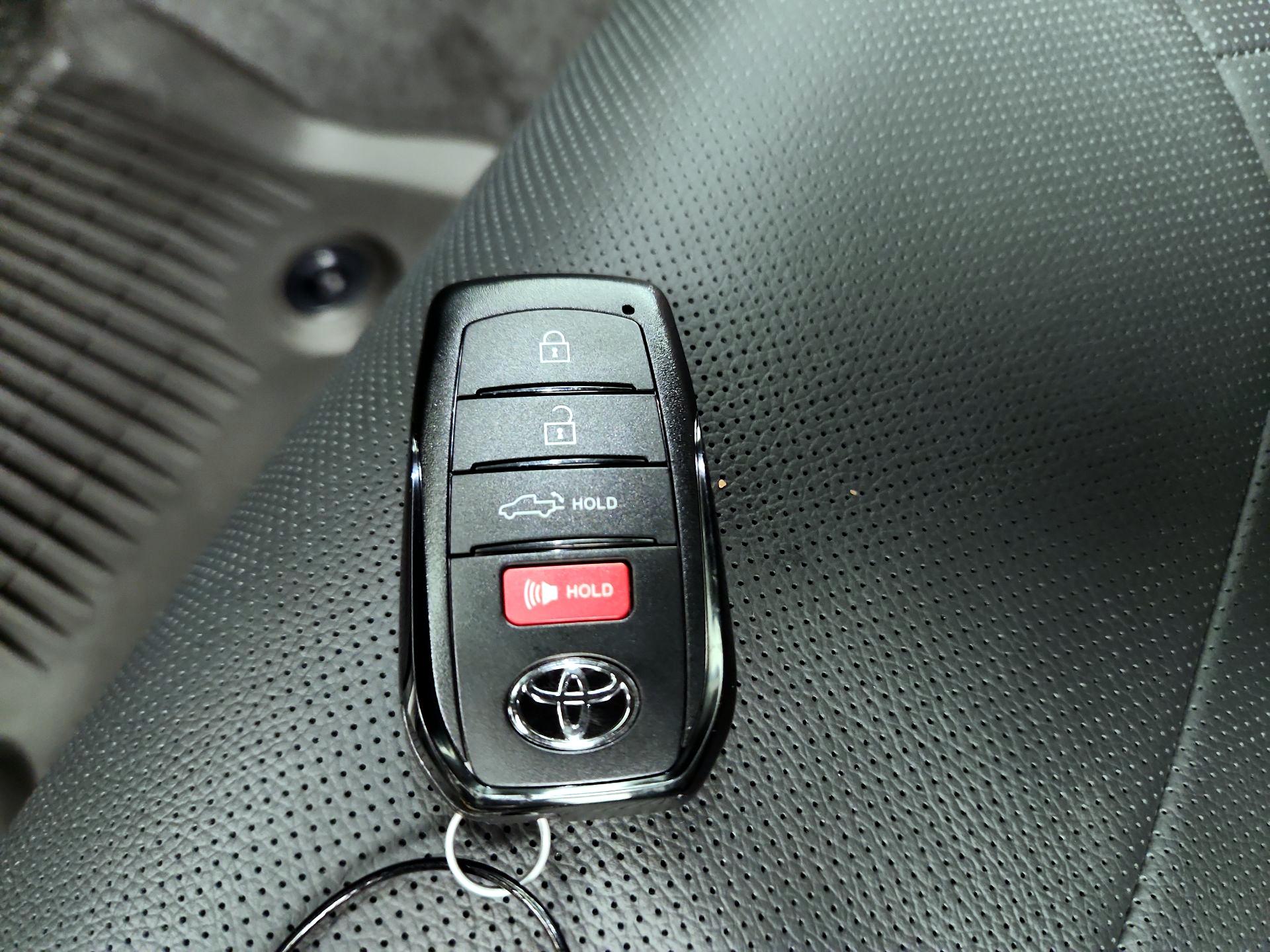 Thumbnail: 2026 Toyota Tundra - 20