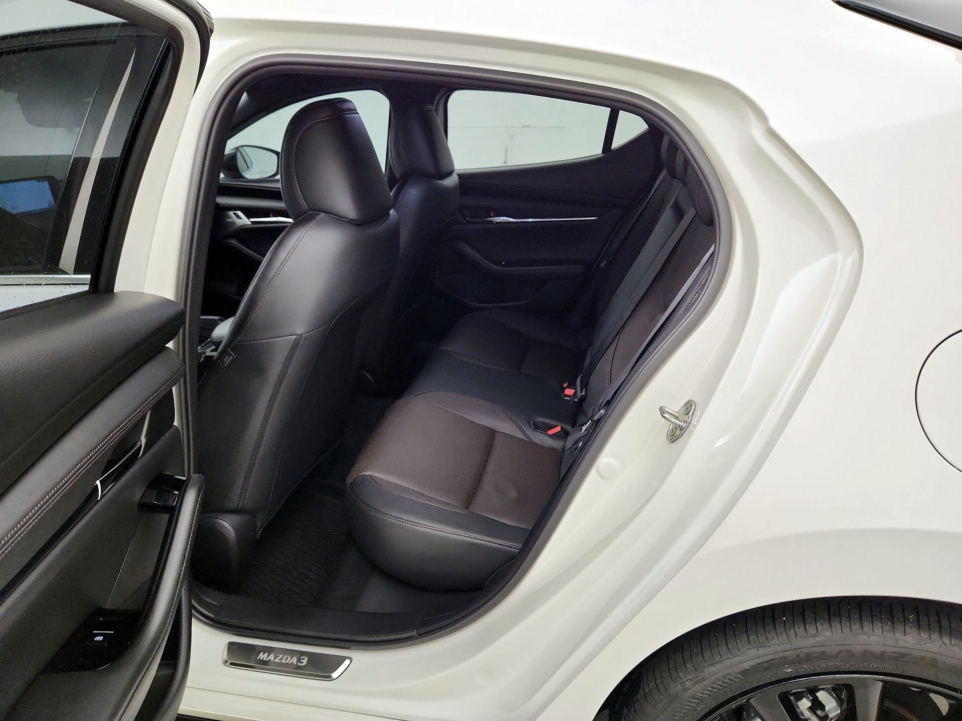 Thumbnail: 2025 Mazda Mazda3 - 19