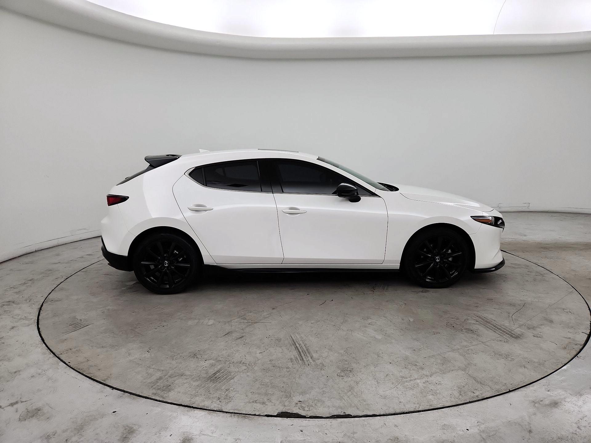 Thumbnail: 2025 Mazda Mazda3 - 4