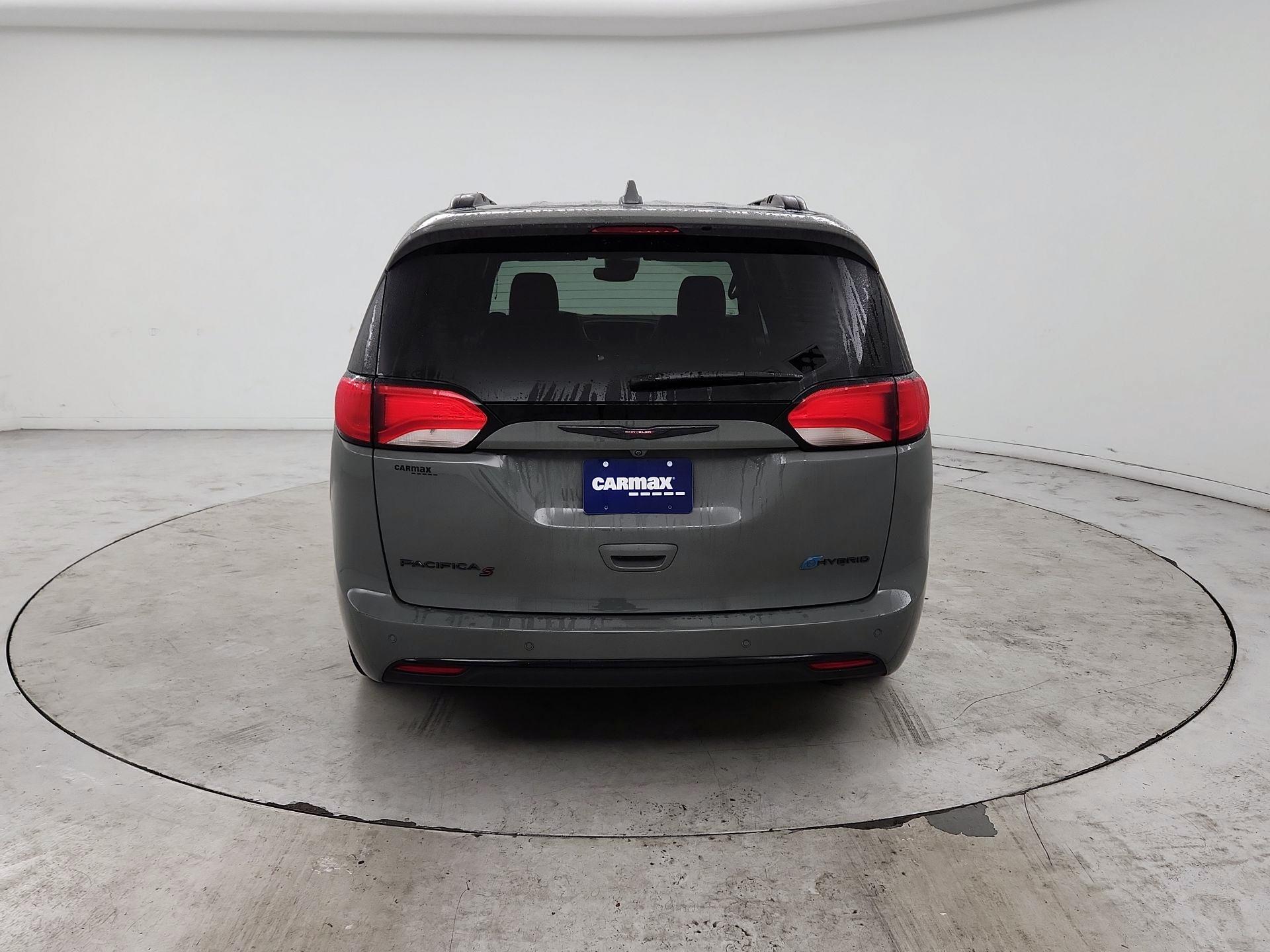 Thumbnail: 2020 Chrysler Pacifica - 6