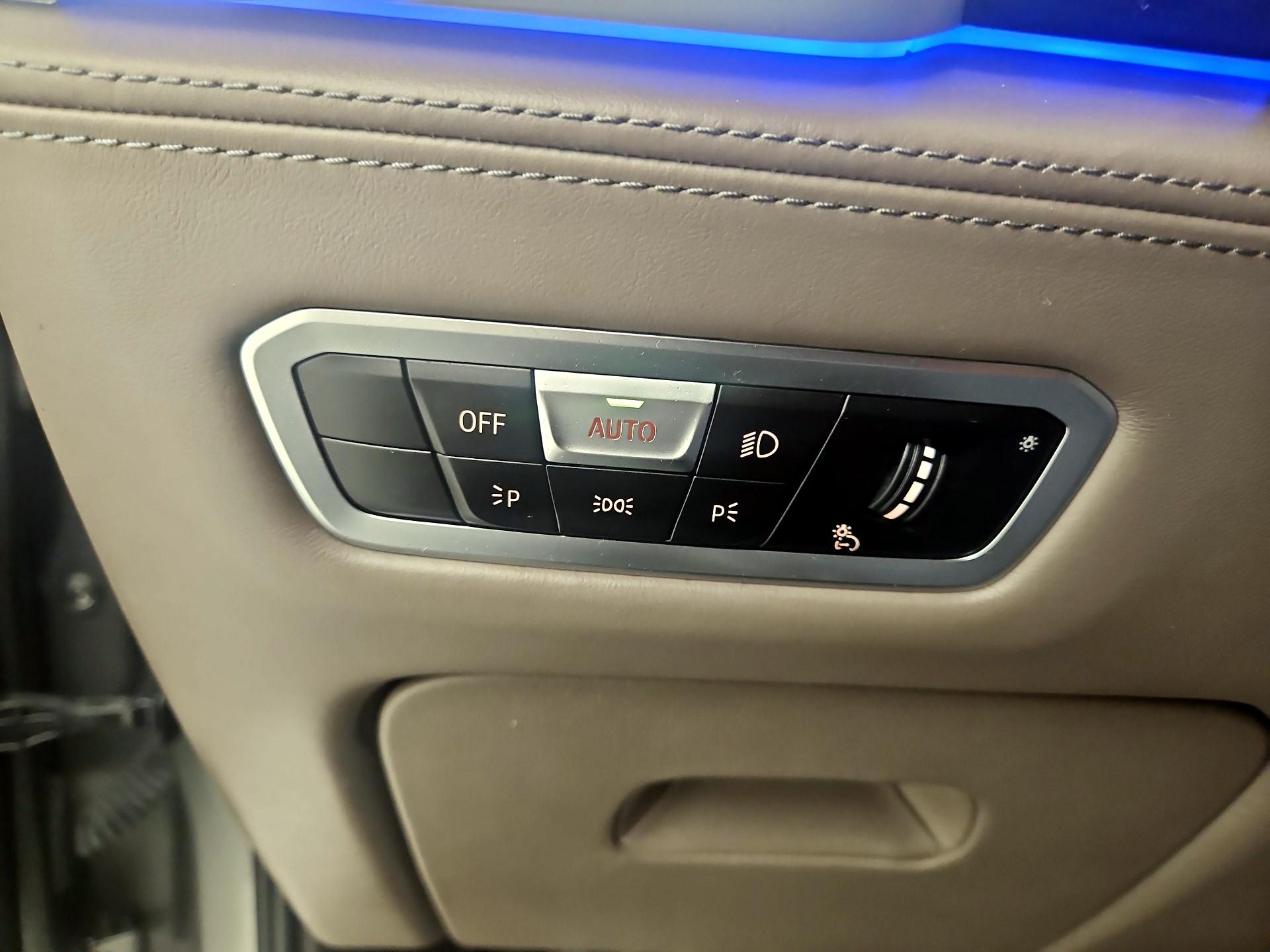 Thumbnail: 2023 BMW X5 - 13