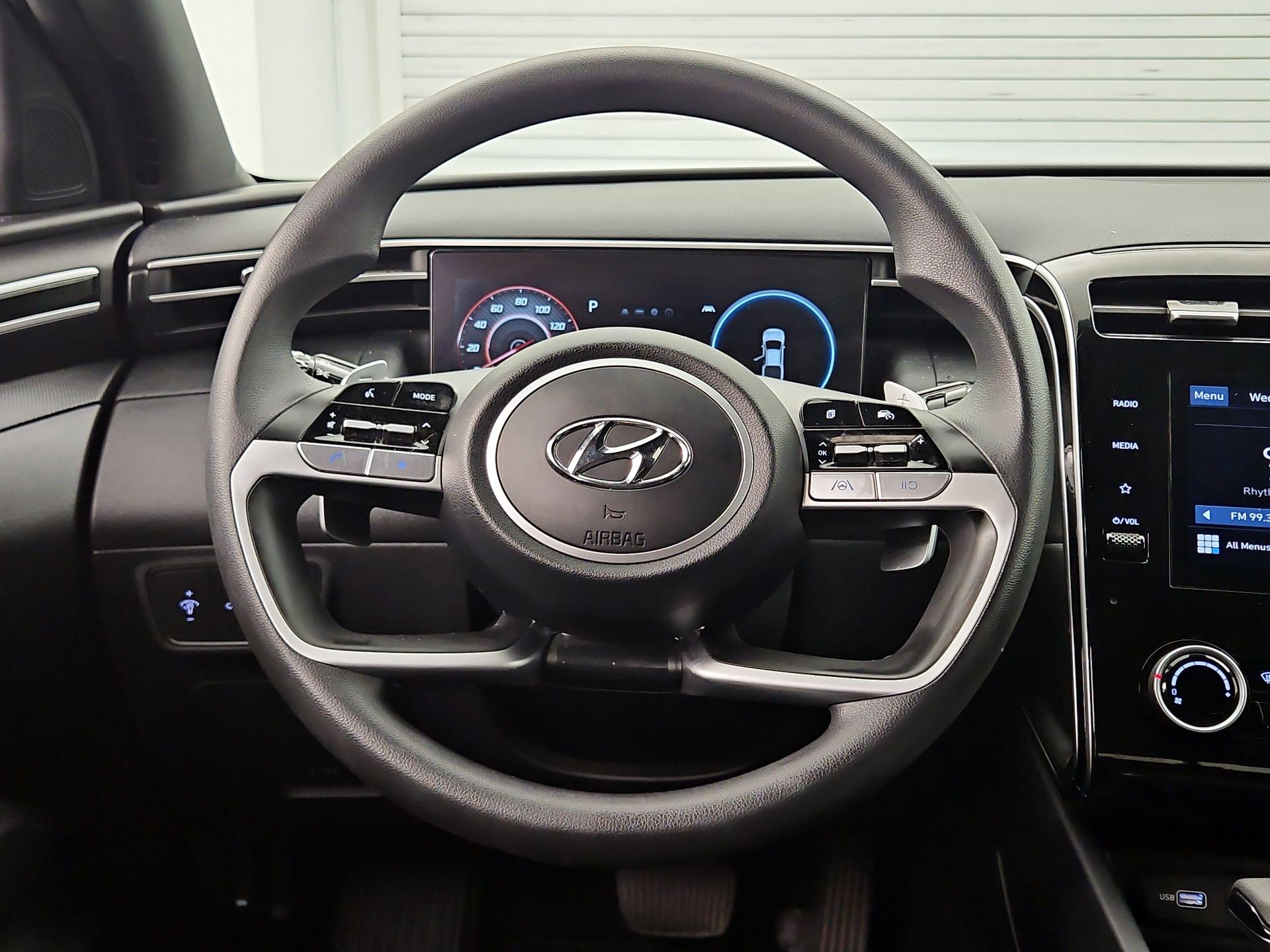 Thumbnail: 2023 Hyundai Santa Cruz - 10