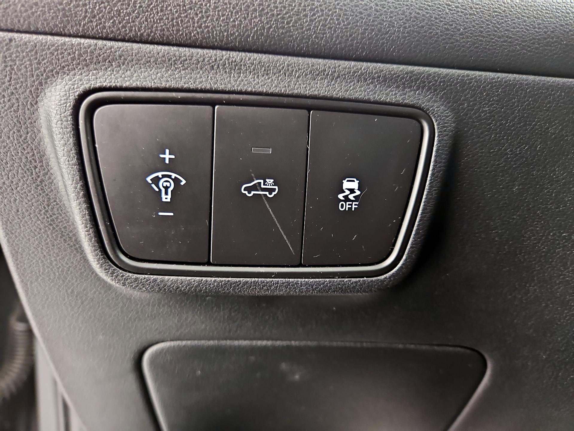 Thumbnail: 2023 Hyundai Santa Cruz - 13