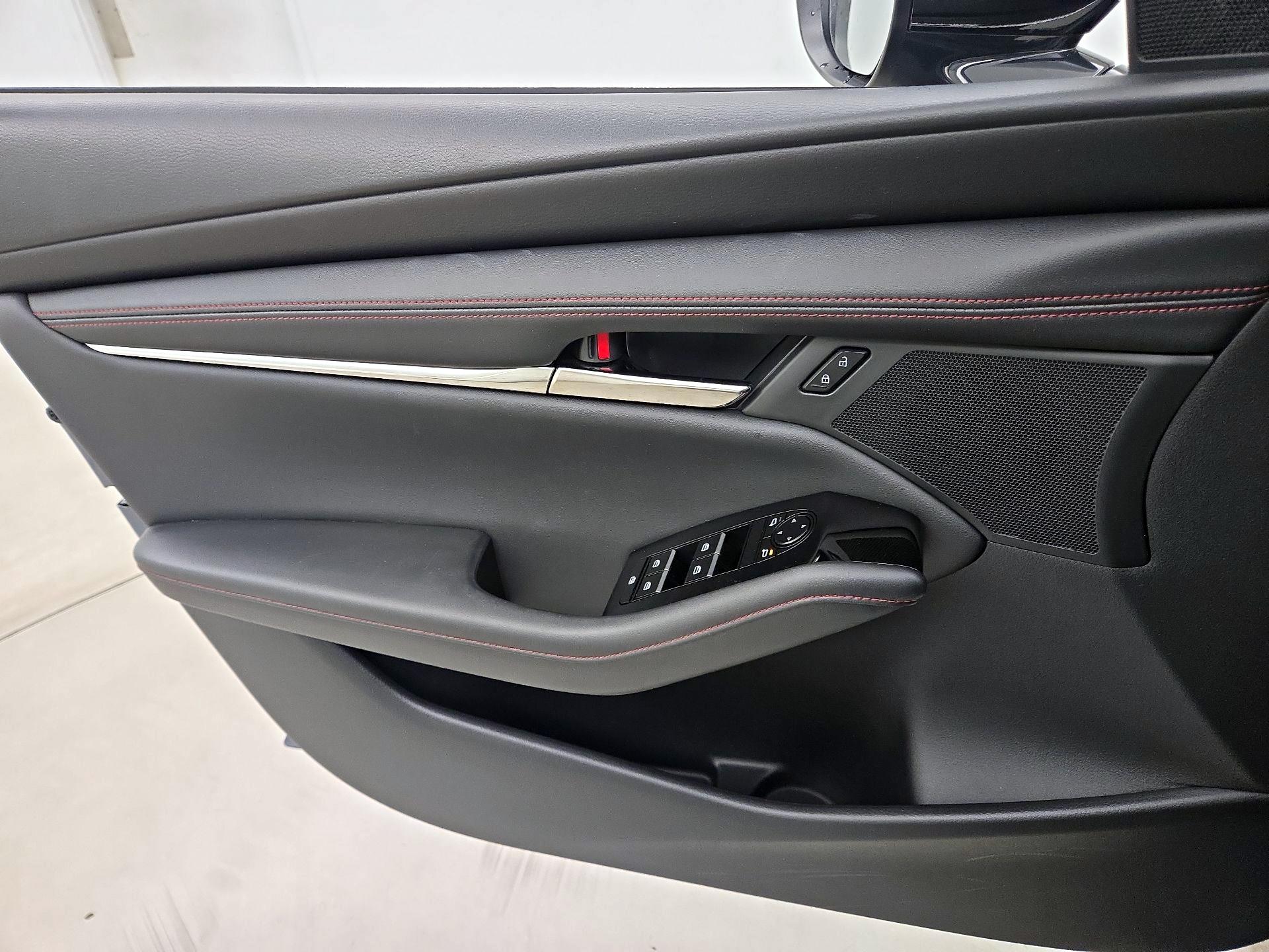 Thumbnail: 2024 Mazda Mazda3 - 12