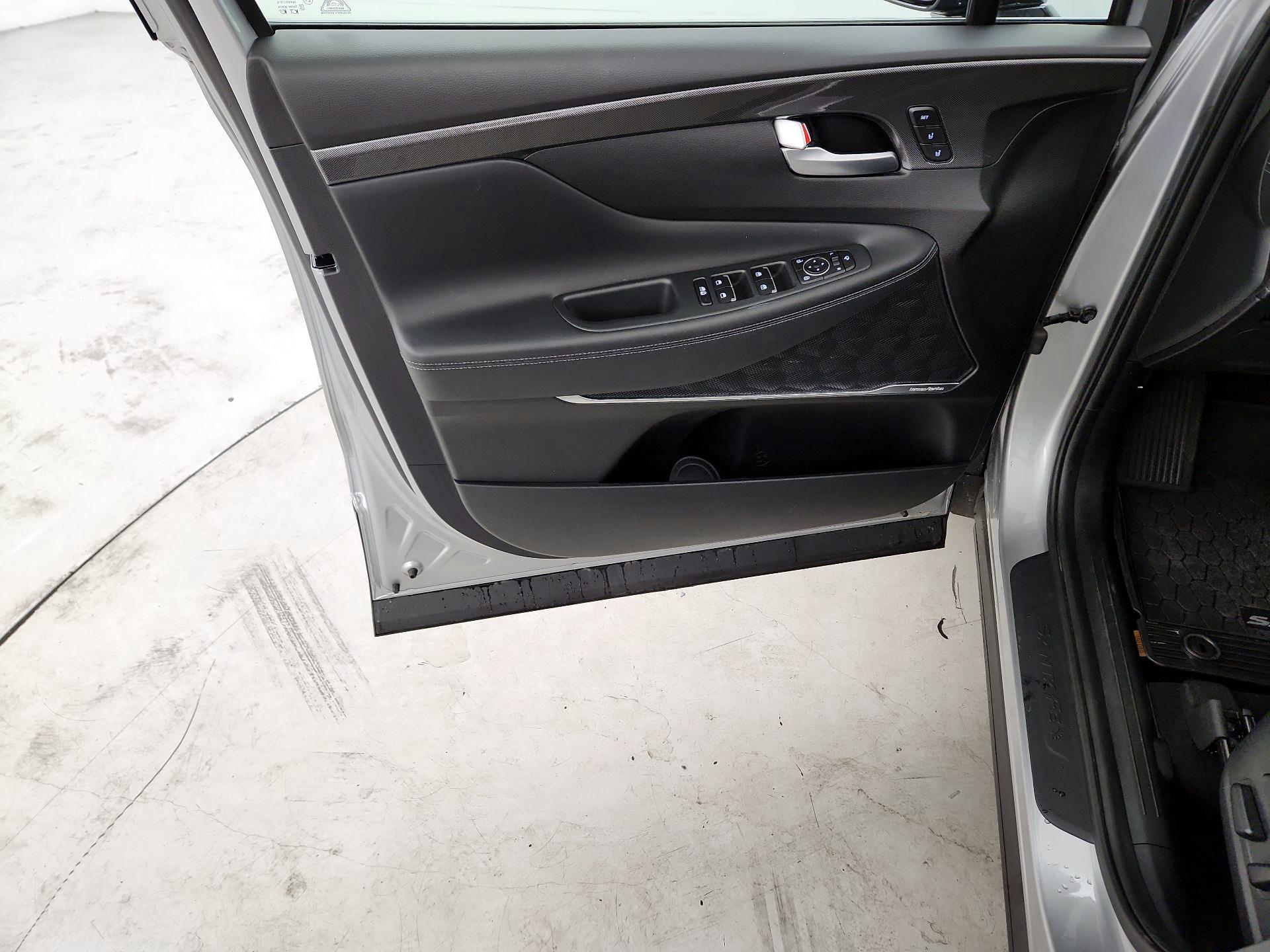 Thumbnail: 2023 Hyundai Santa Fe - 12