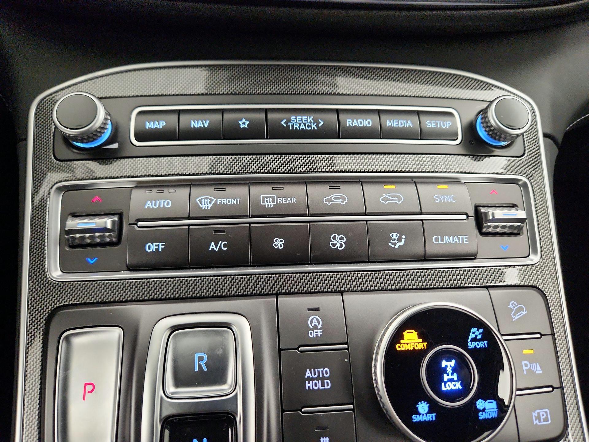 Thumbnail: 2023 Hyundai Santa Fe - 17