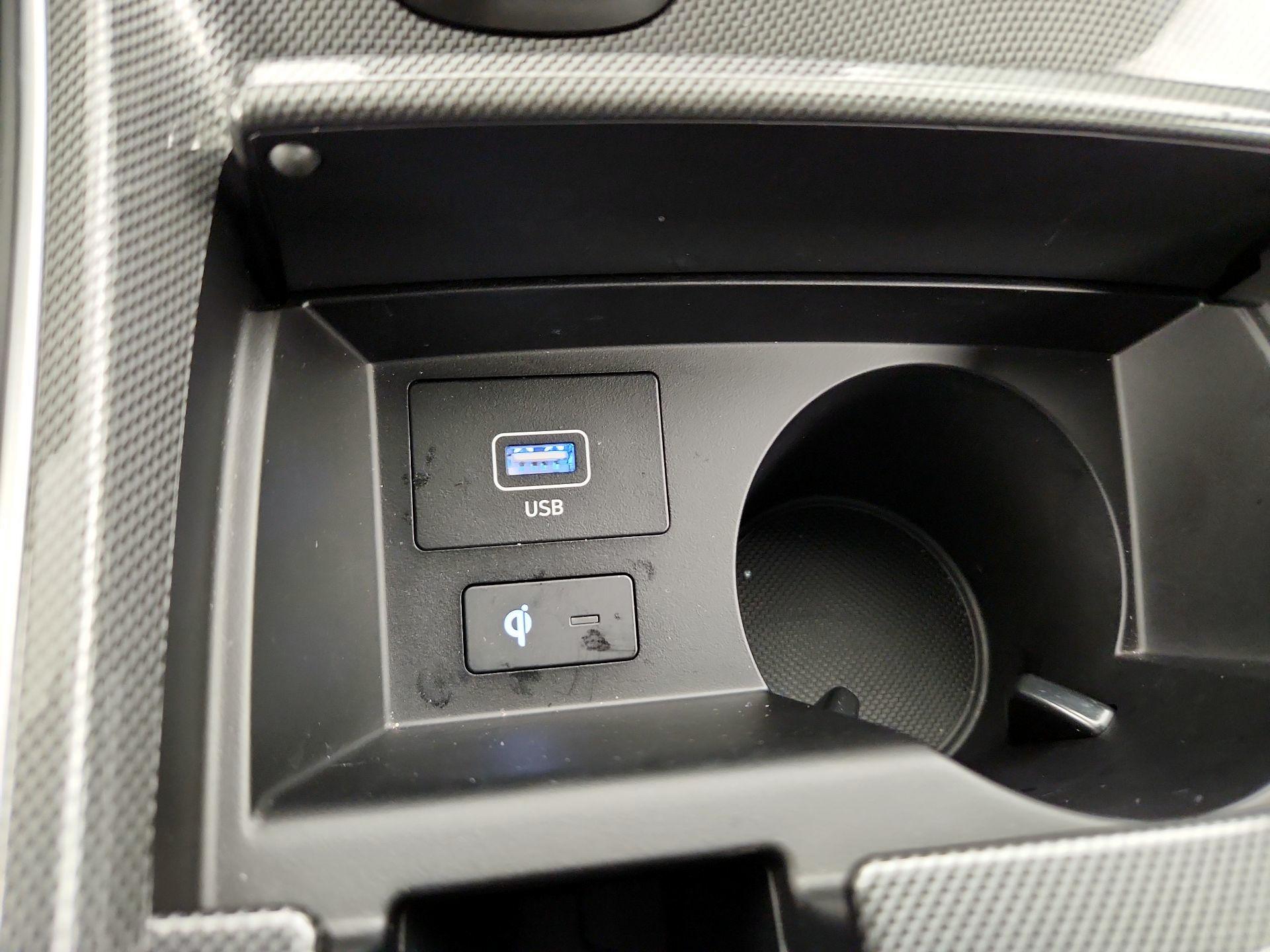 Thumbnail: 2023 Hyundai Santa Fe - 19