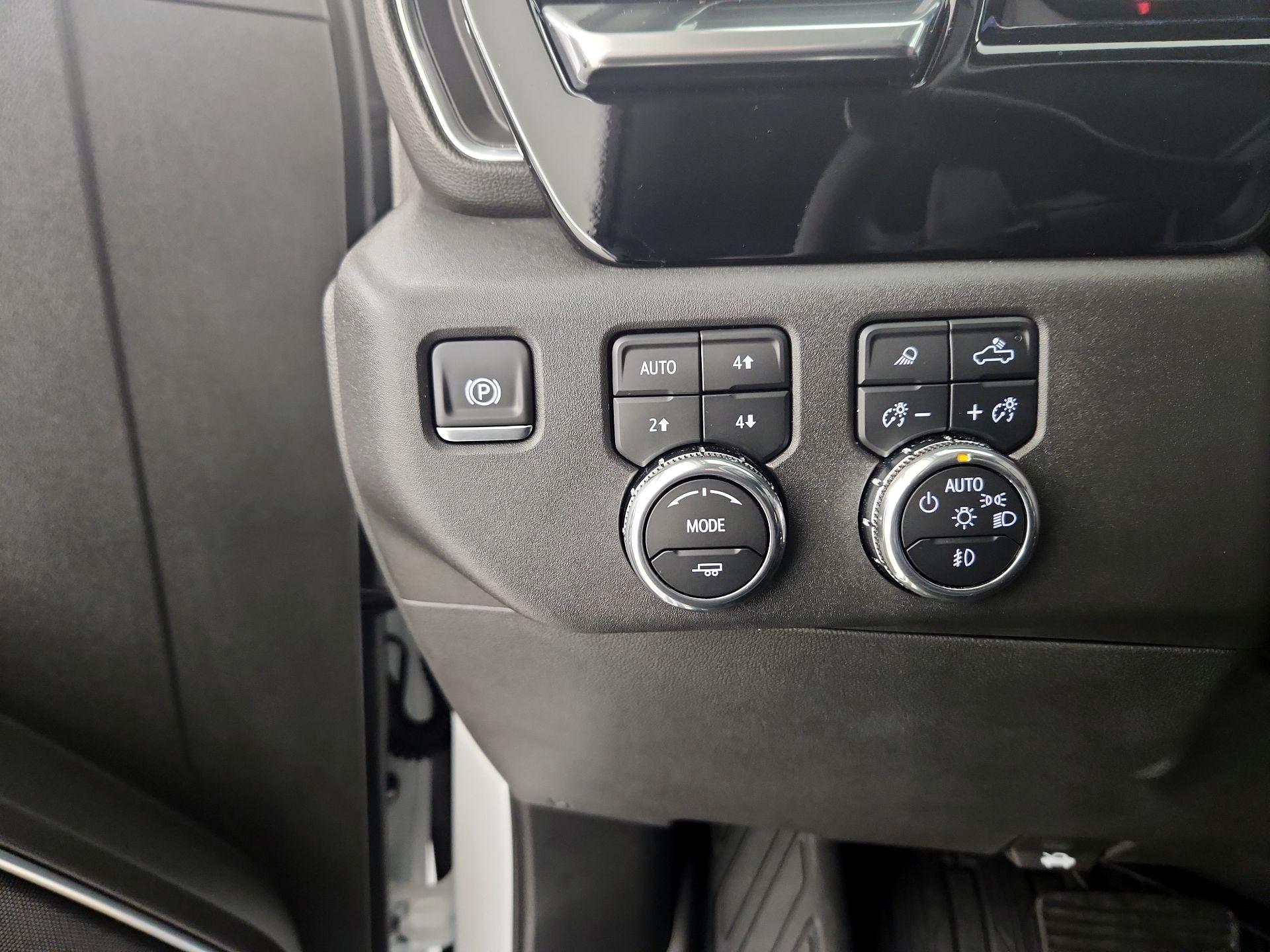 Thumbnail: 2025 GMC Sierra 1500 - 13