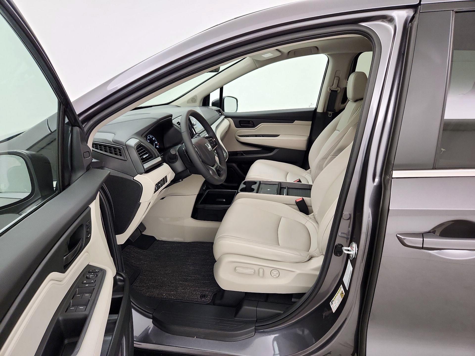 Thumbnail: 2026 Honda Odyssey - 11