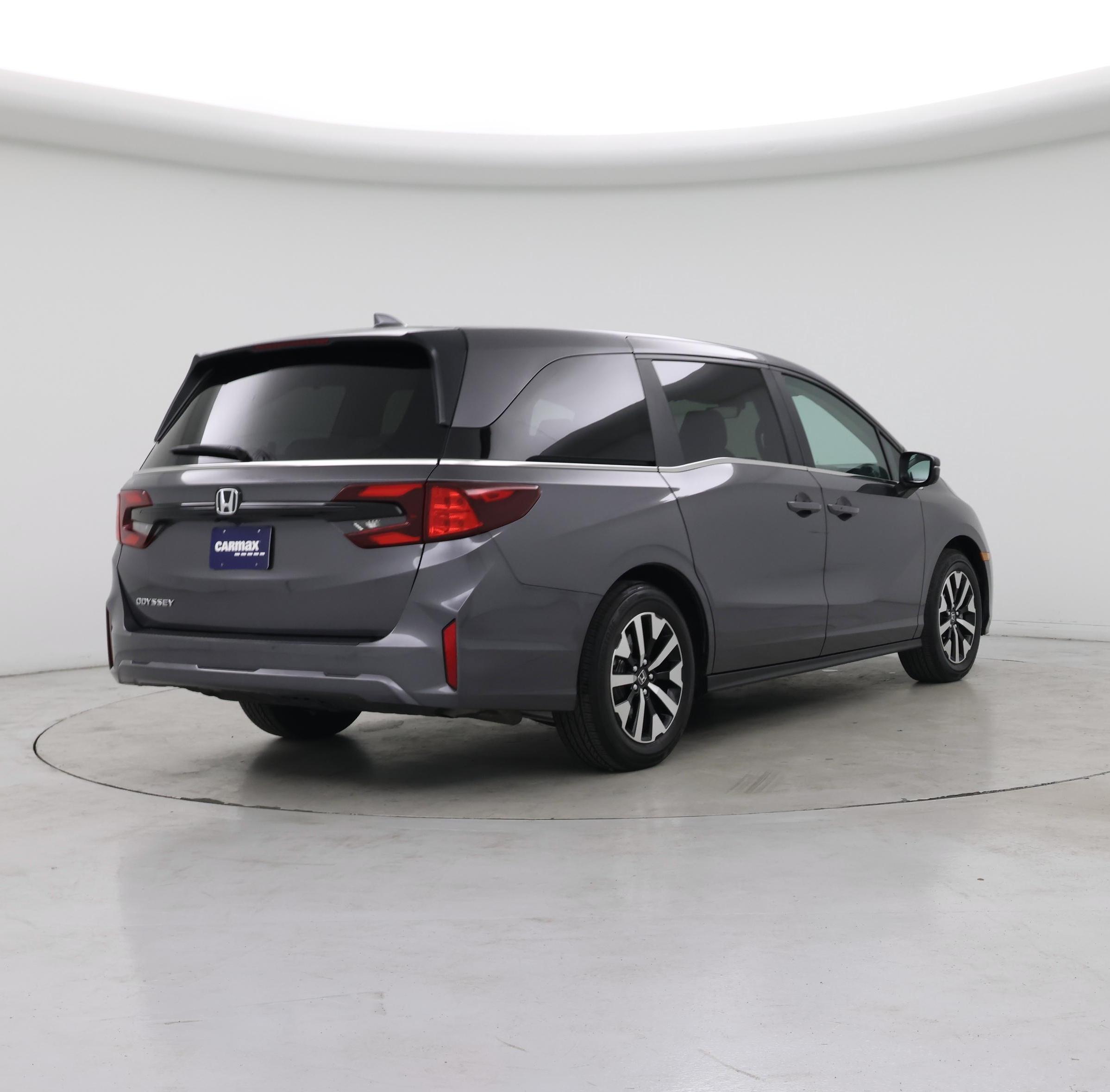 Thumbnail: 2026 Honda Odyssey - 8