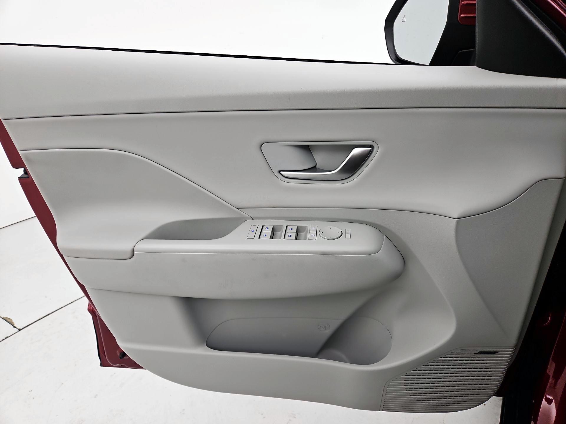 Thumbnail: 2025 Hyundai Kona - 12