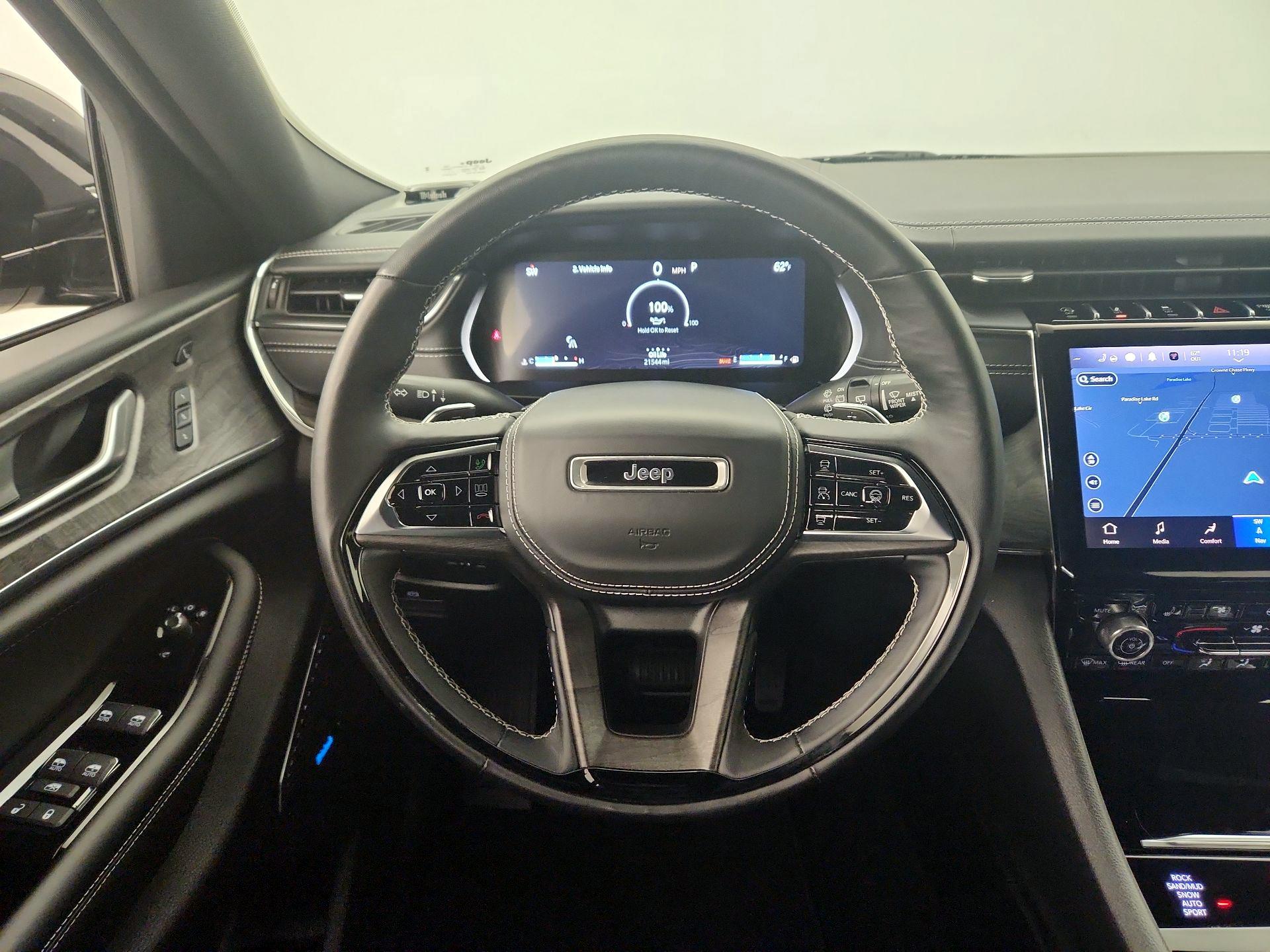 Thumbnail: 2023 Jeep Grand Cherokee - 10