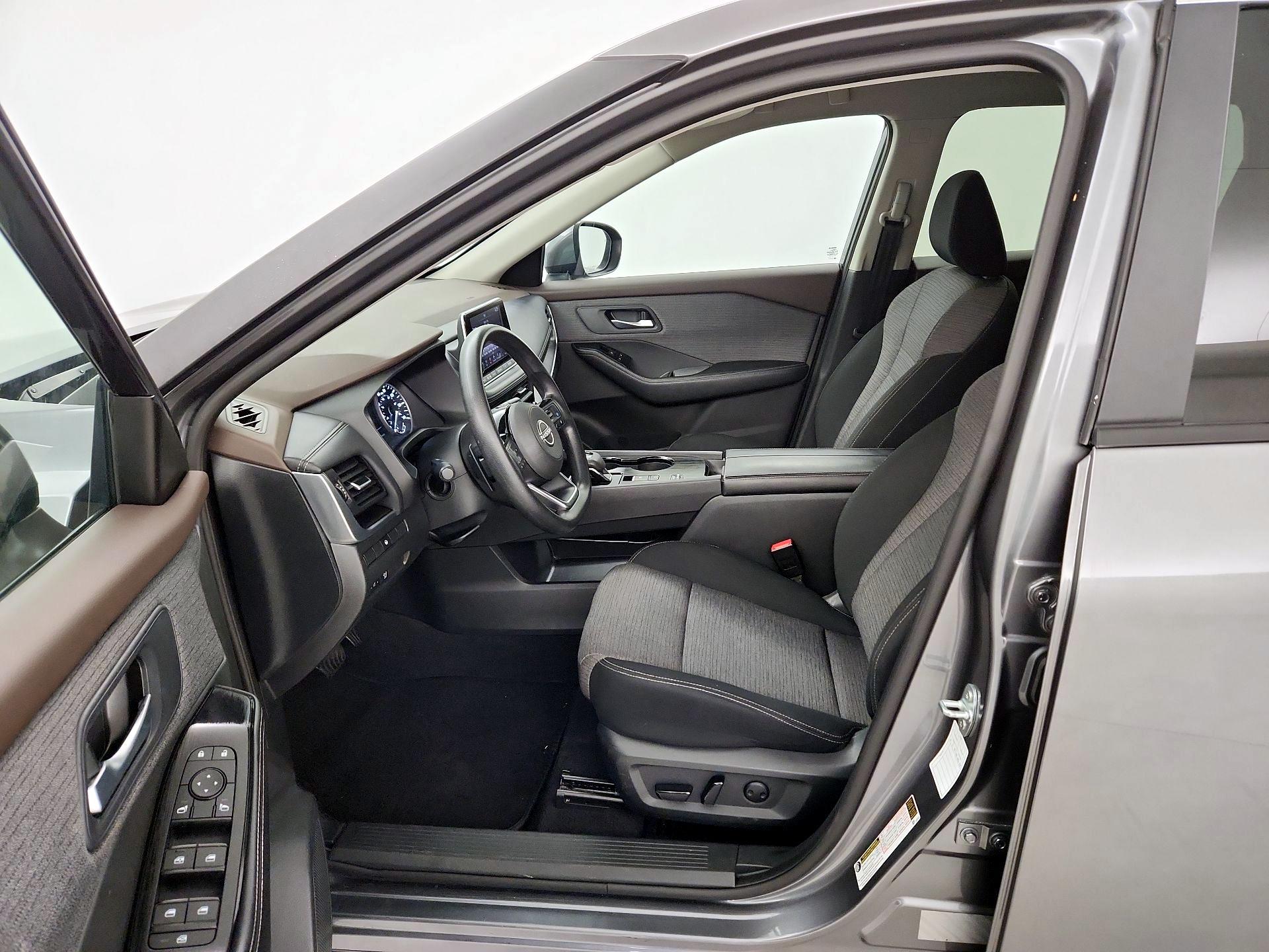 Thumbnail: 2023 Nissan Rogue - 11