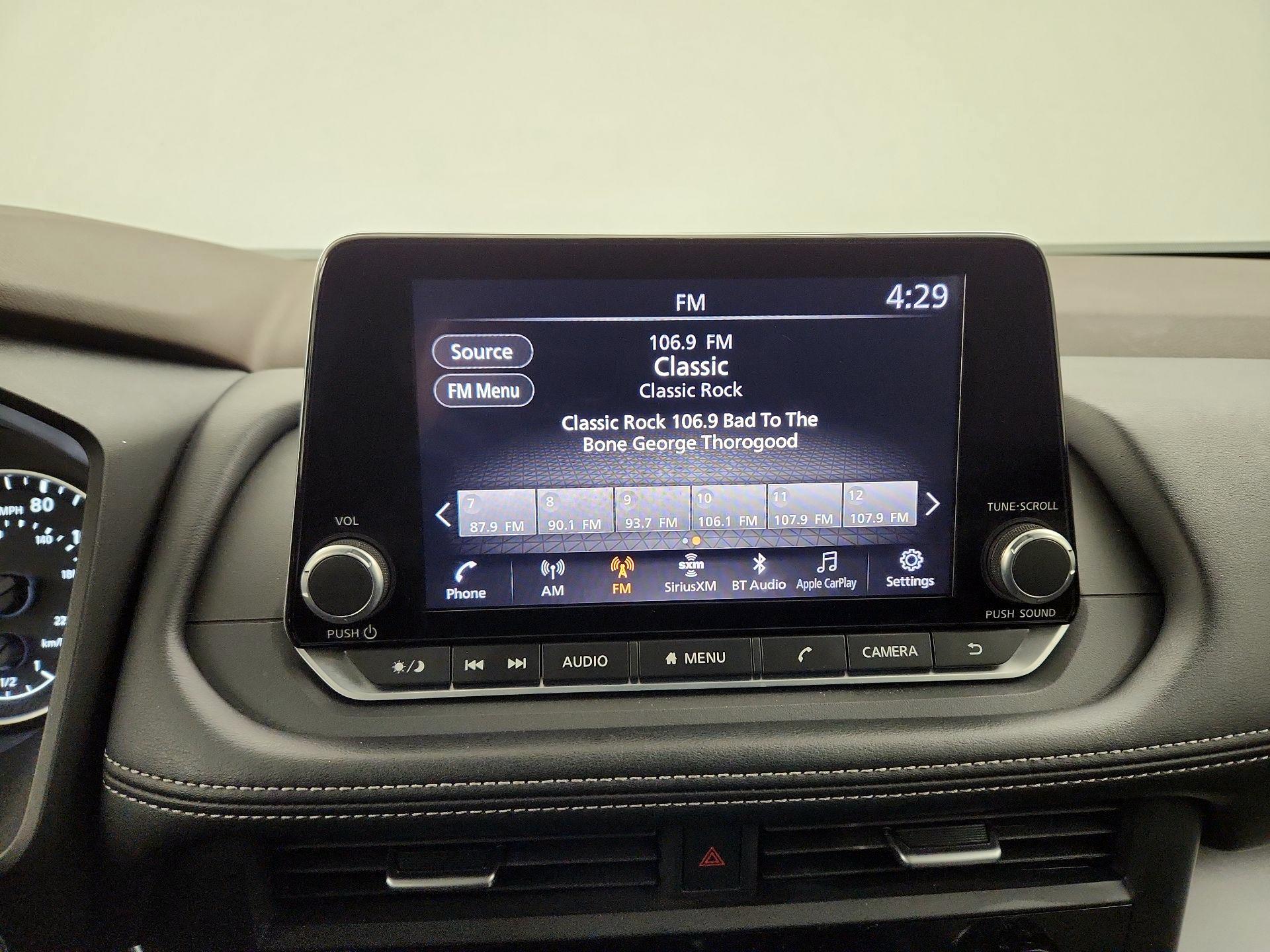 Thumbnail: 2023 Nissan Rogue - 15