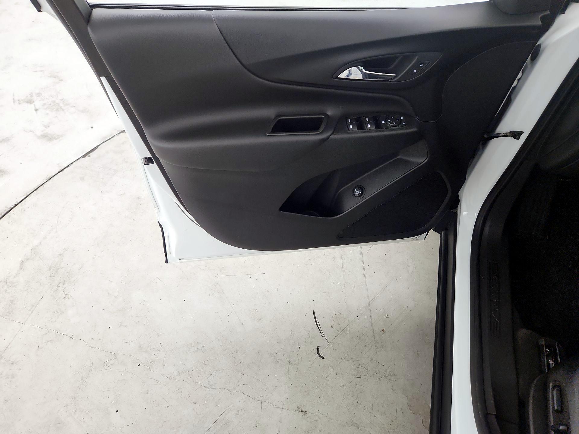 Thumbnail: 2024 Chevrolet Equinox - 12