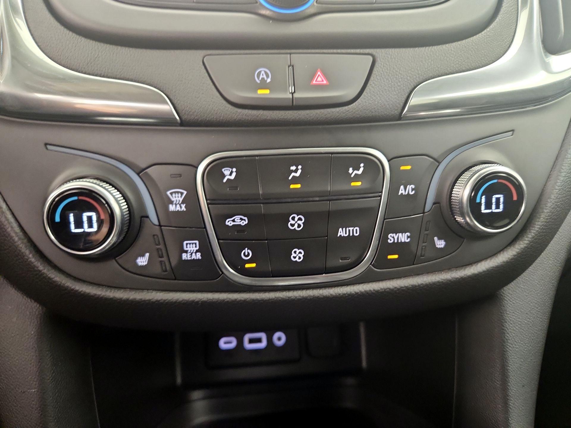 Thumbnail: 2024 Chevrolet Equinox - 16