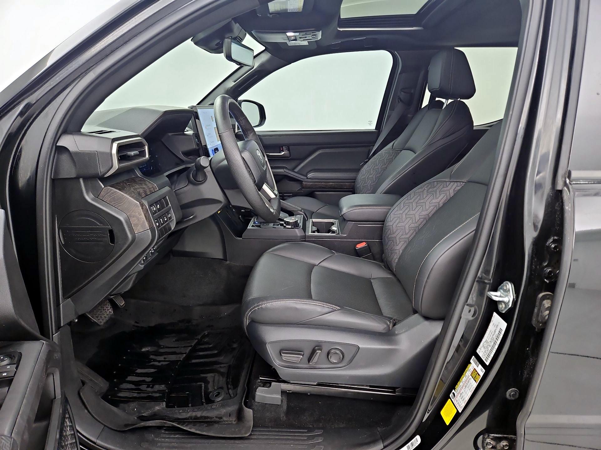 Thumbnail: 2024 Toyota Tacoma - 11