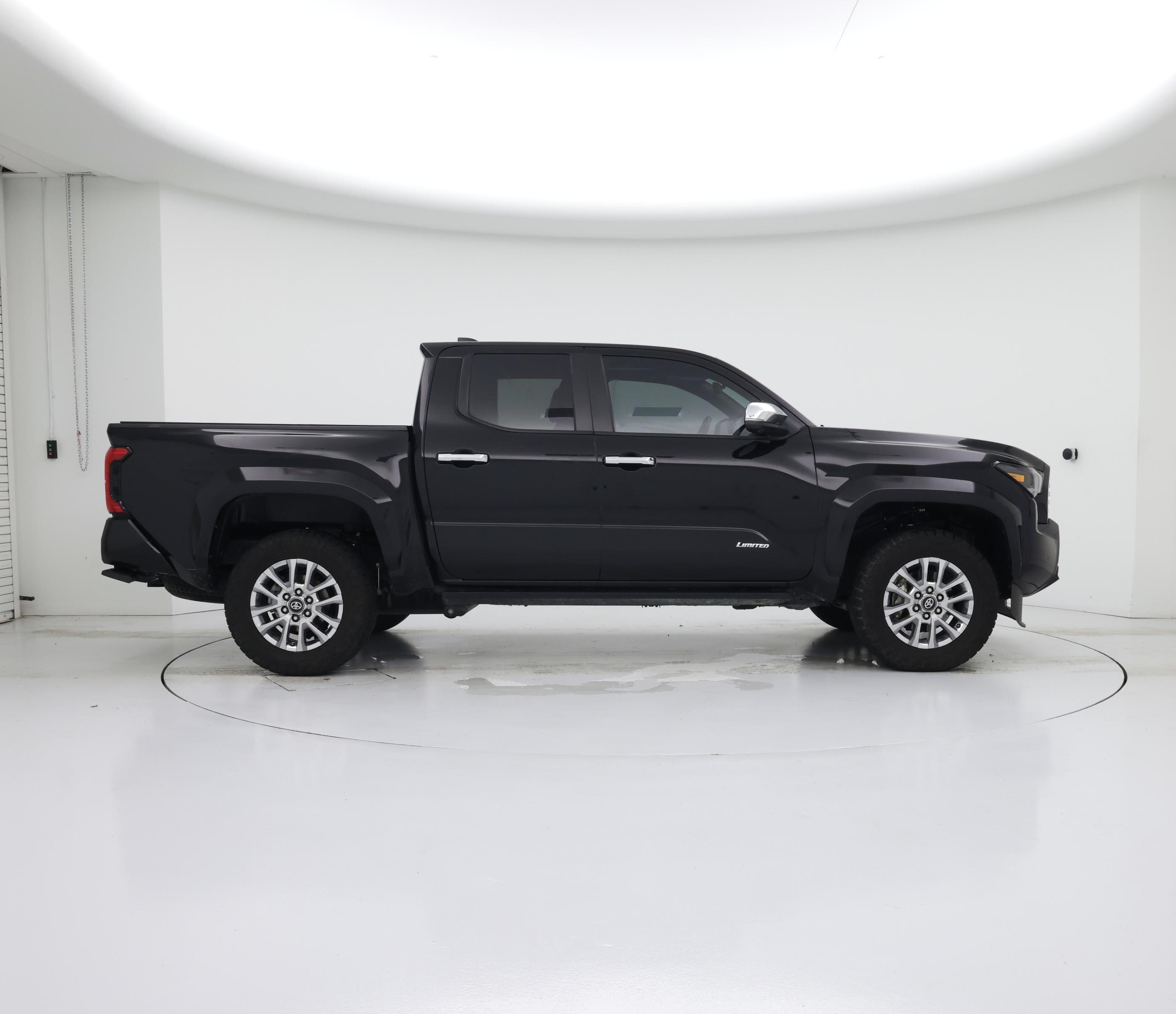 Thumbnail: 2024 Toyota Tacoma - 7
