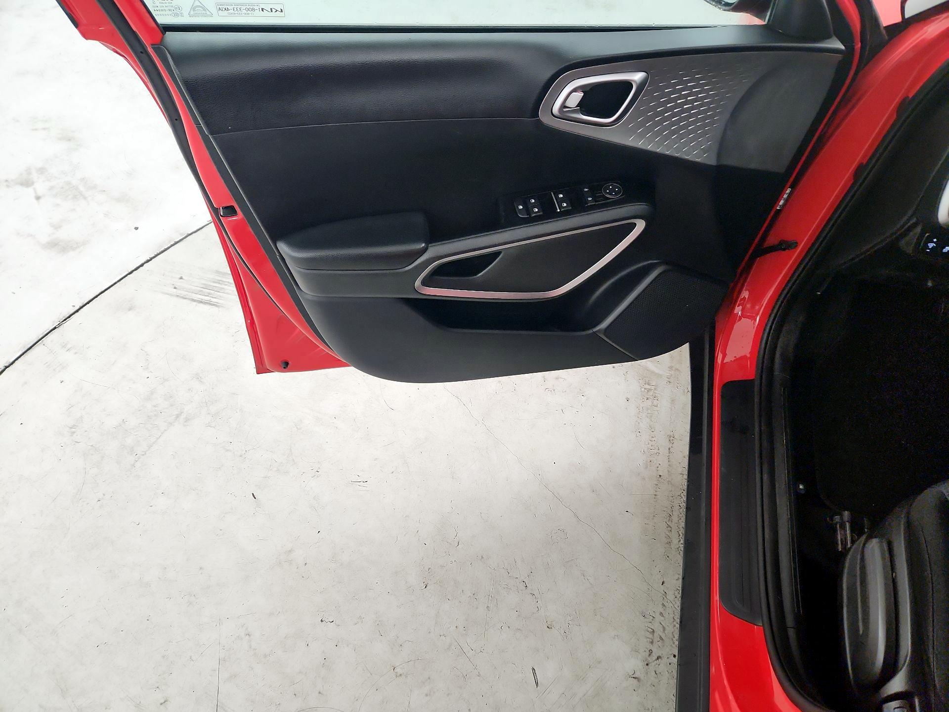 Thumbnail: 2023 Kia Soul - 12