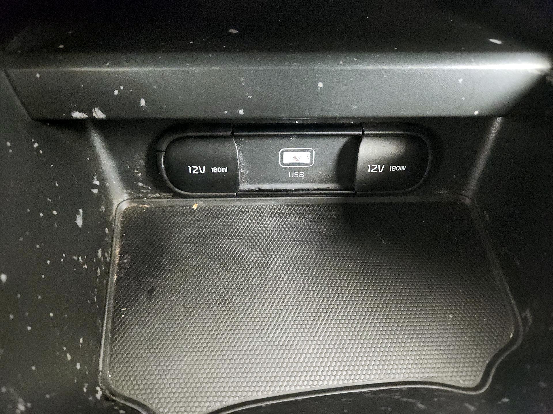 Thumbnail: 2023 Kia Soul - 18