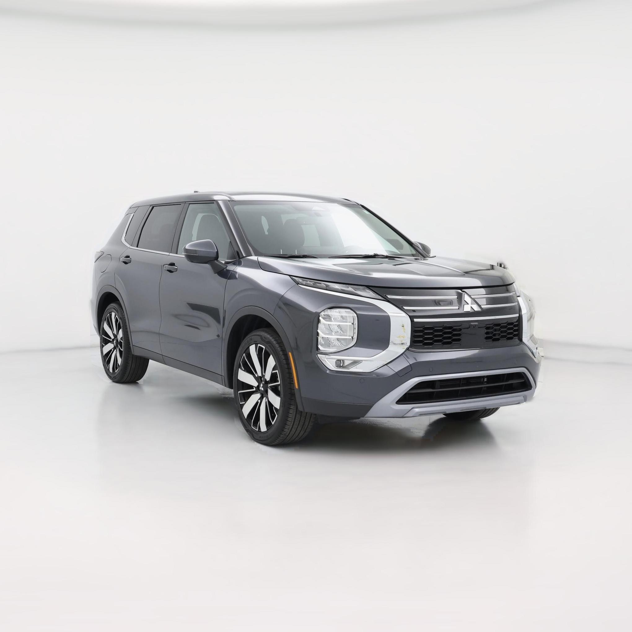 Thumbnail: 2025 Mitsubishi Outlander - 1