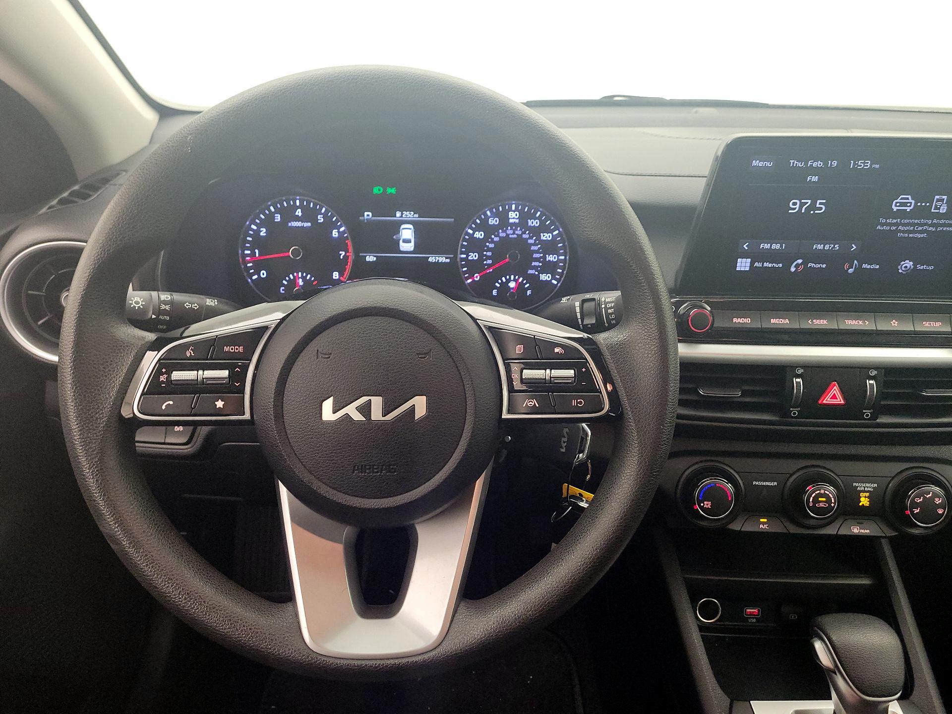 Thumbnail: 2024 Kia Forte - 10