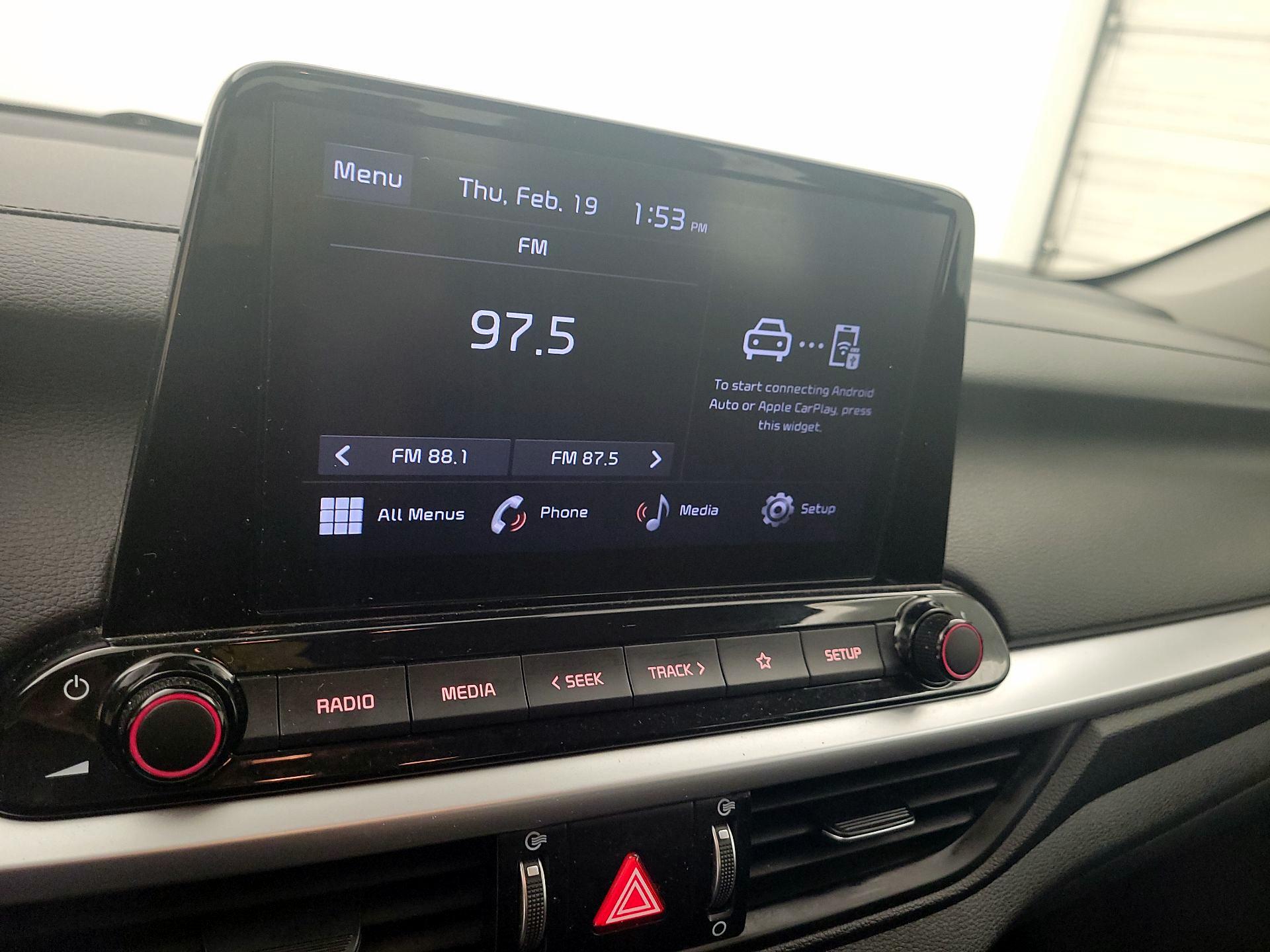 Thumbnail: 2024 Kia Forte - 15