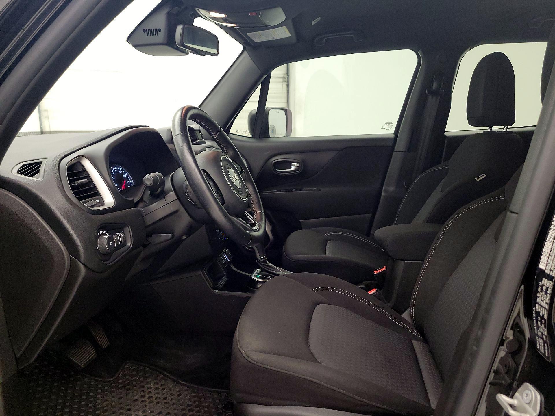 Thumbnail: 2021 Jeep Renegade - 11