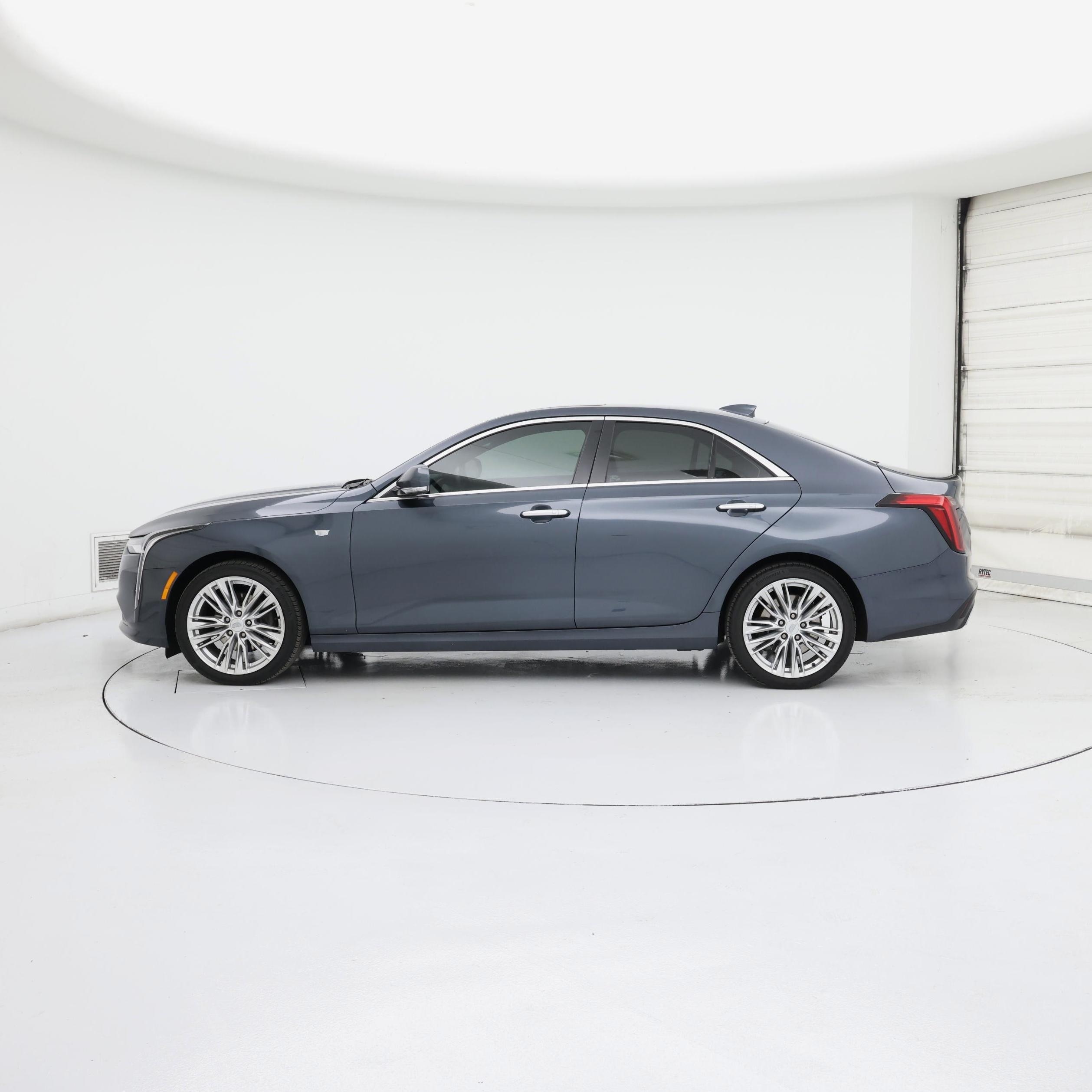 Thumbnail: 2021 Cadillac CT4 - 3