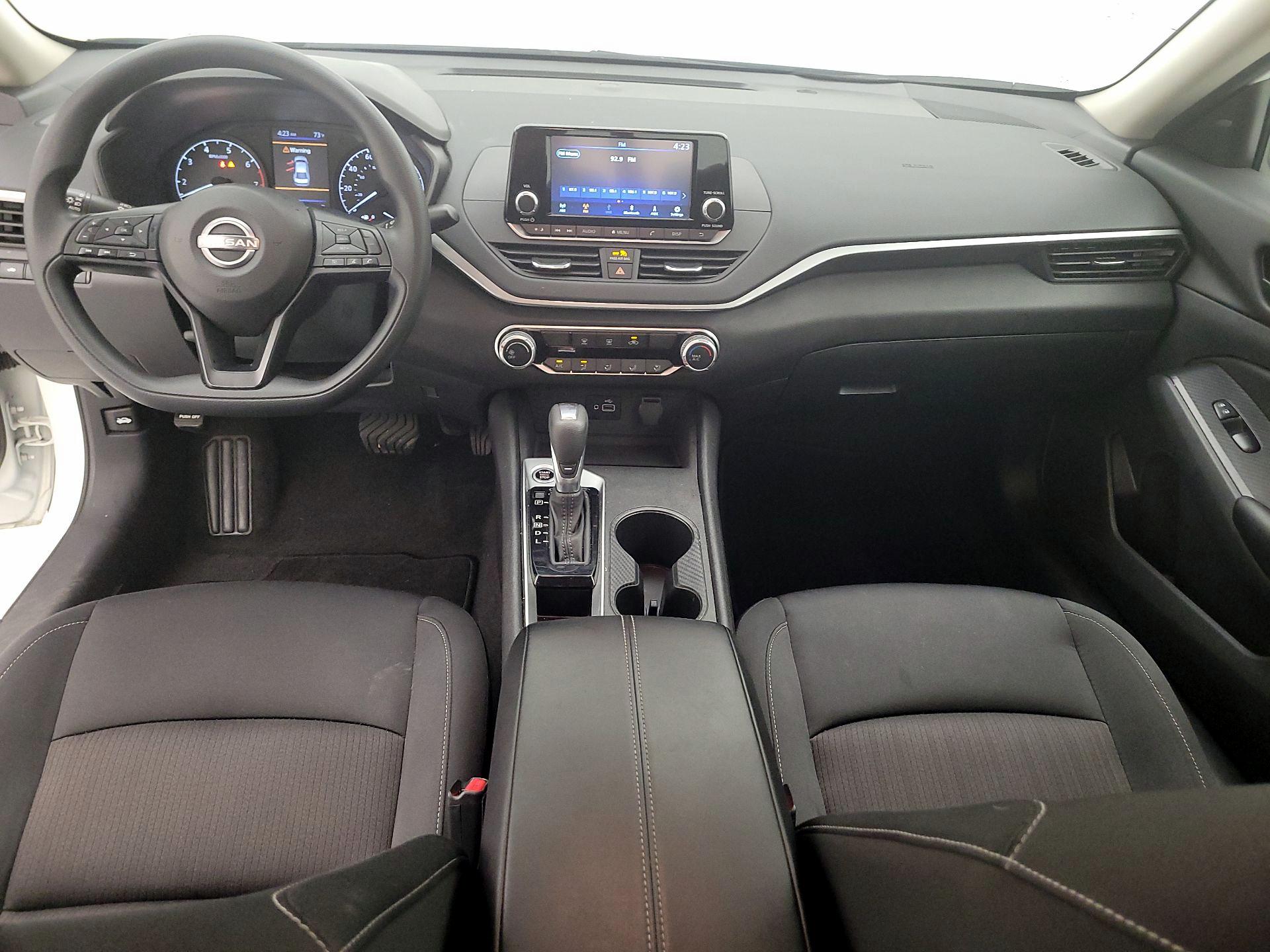 Thumbnail: 2024 Nissan Altima - 9