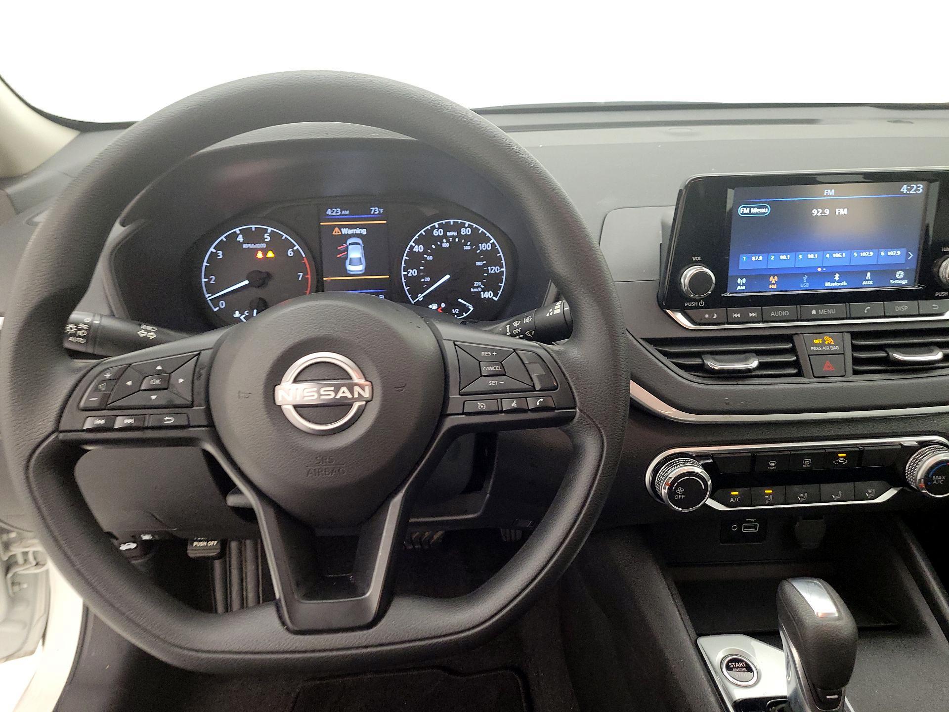 Thumbnail: 2024 Nissan Altima - 10