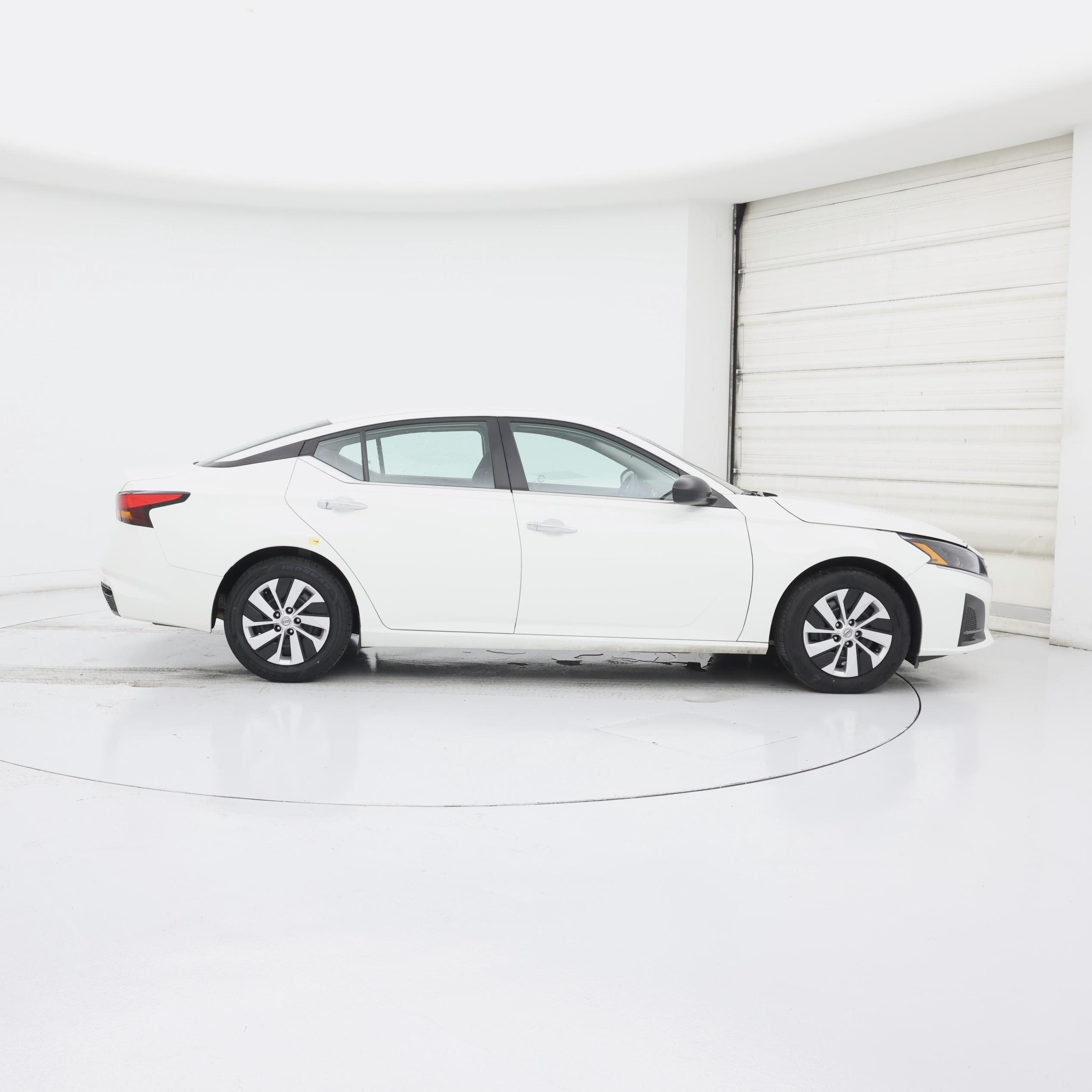 Thumbnail: 2024 Nissan Altima - 7