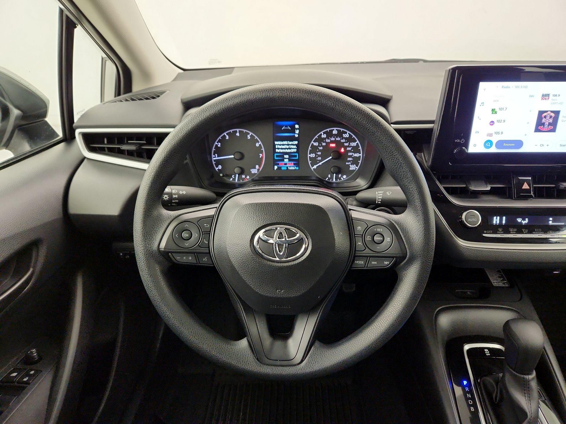 Thumbnail: 2025 Toyota Corolla - 10