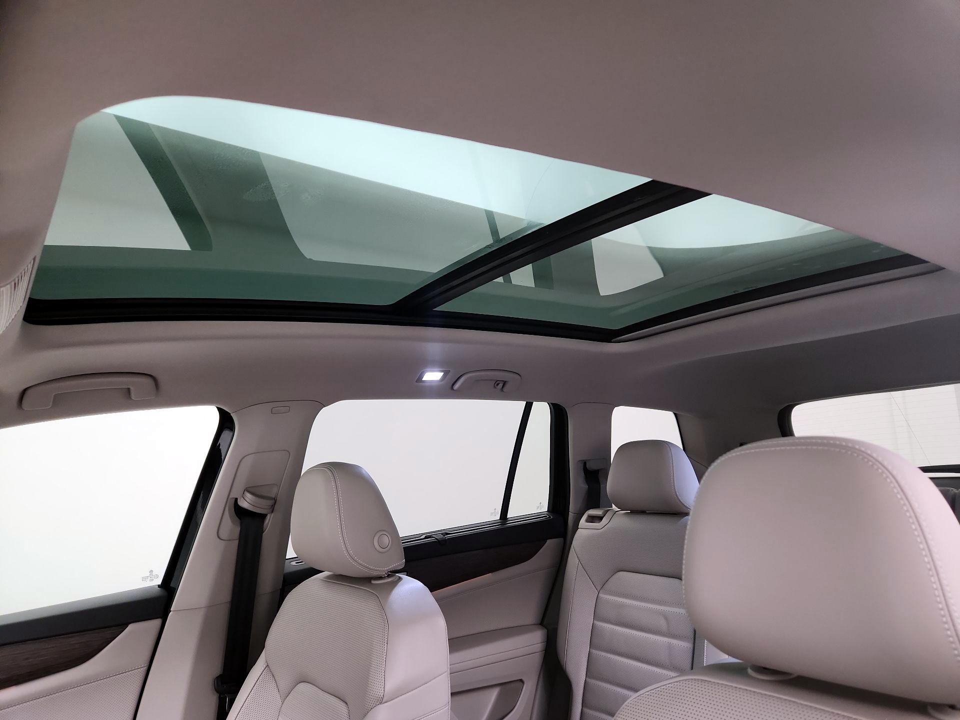 Thumbnail: 2024 Volkswagen Atlas - 19